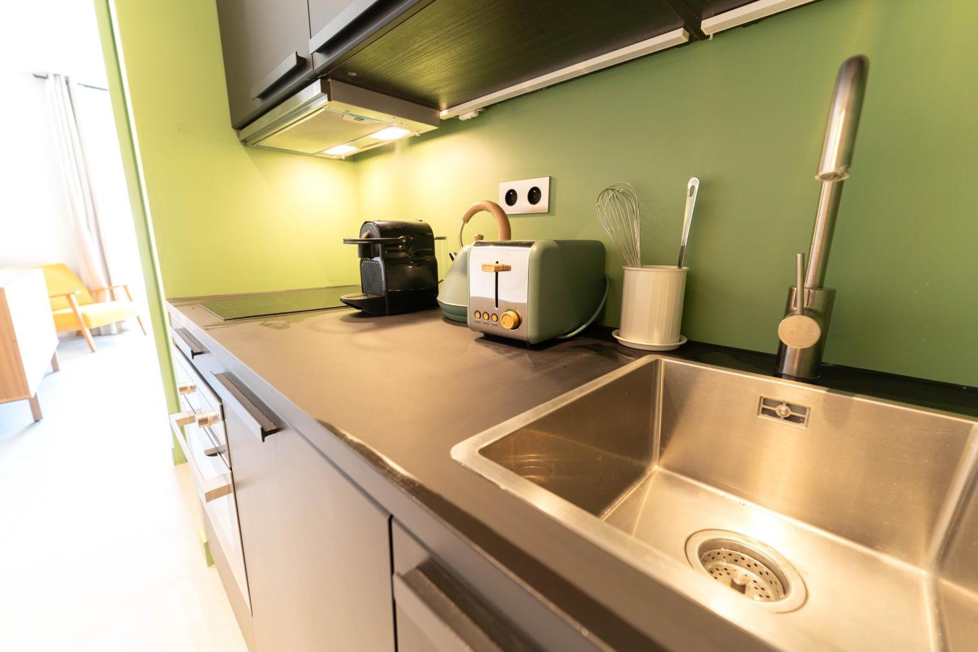 Apartment Old Town Diamond, Adorable Sunny With Ac *