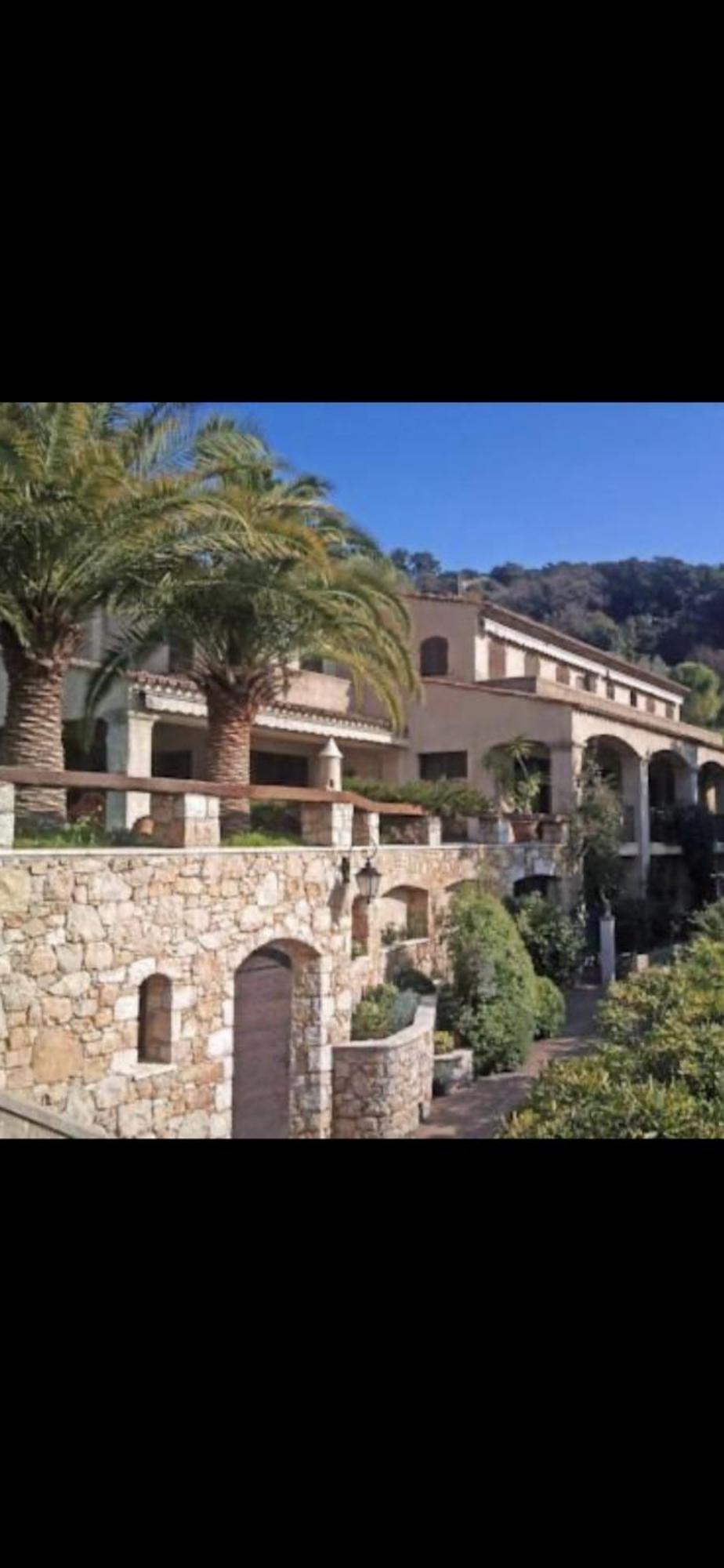 Loucisa Piscine Vue 8 24 Couchages Villa