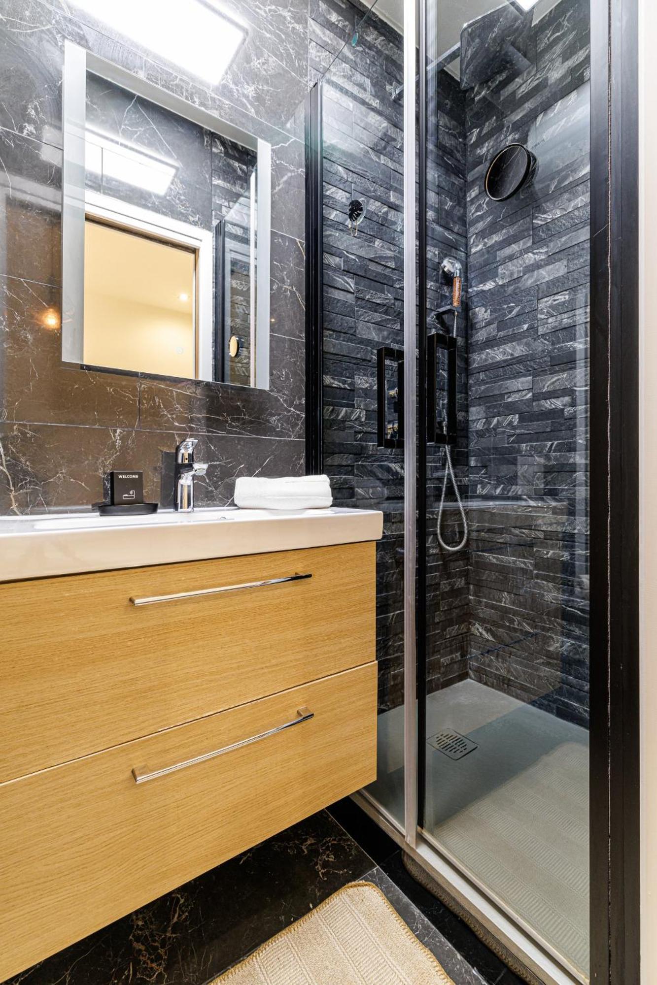 Ultra 1 Bdr - Ac Nice