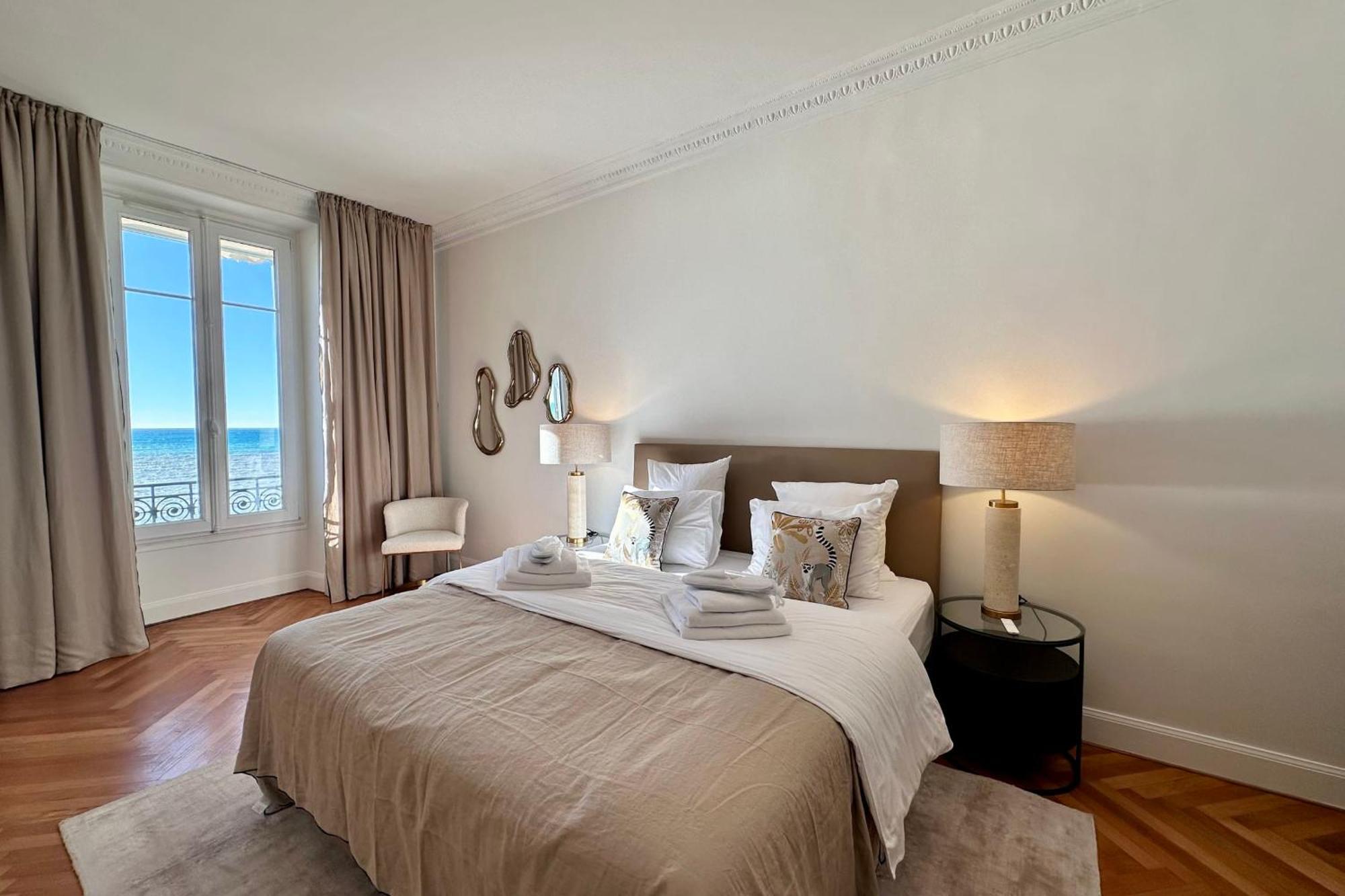 Apartment Quai Promenade View Balcony With Breathtaking View Nice