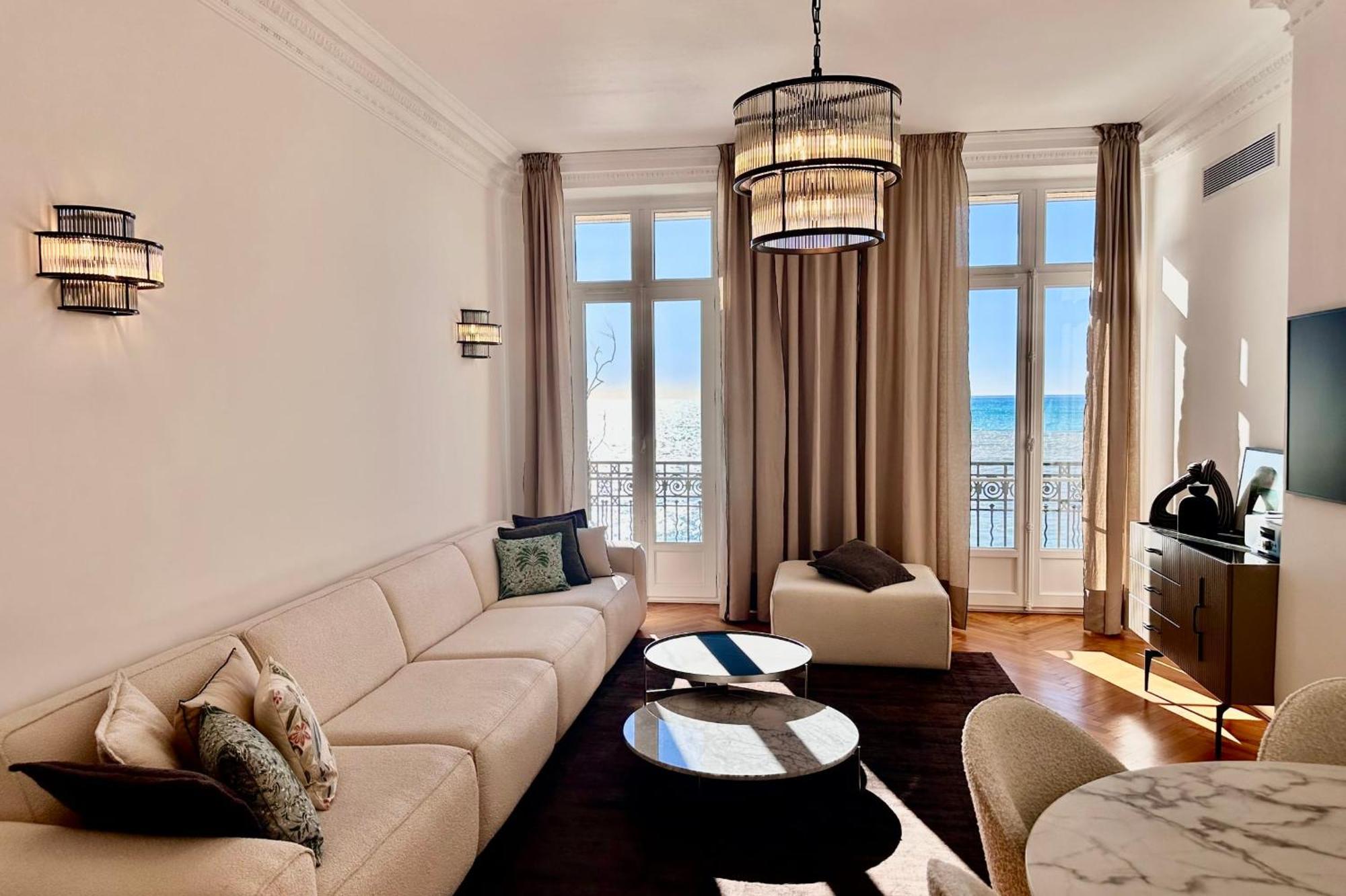 Quai Promenade View Balcony With Breathtaking View Apartment Nice