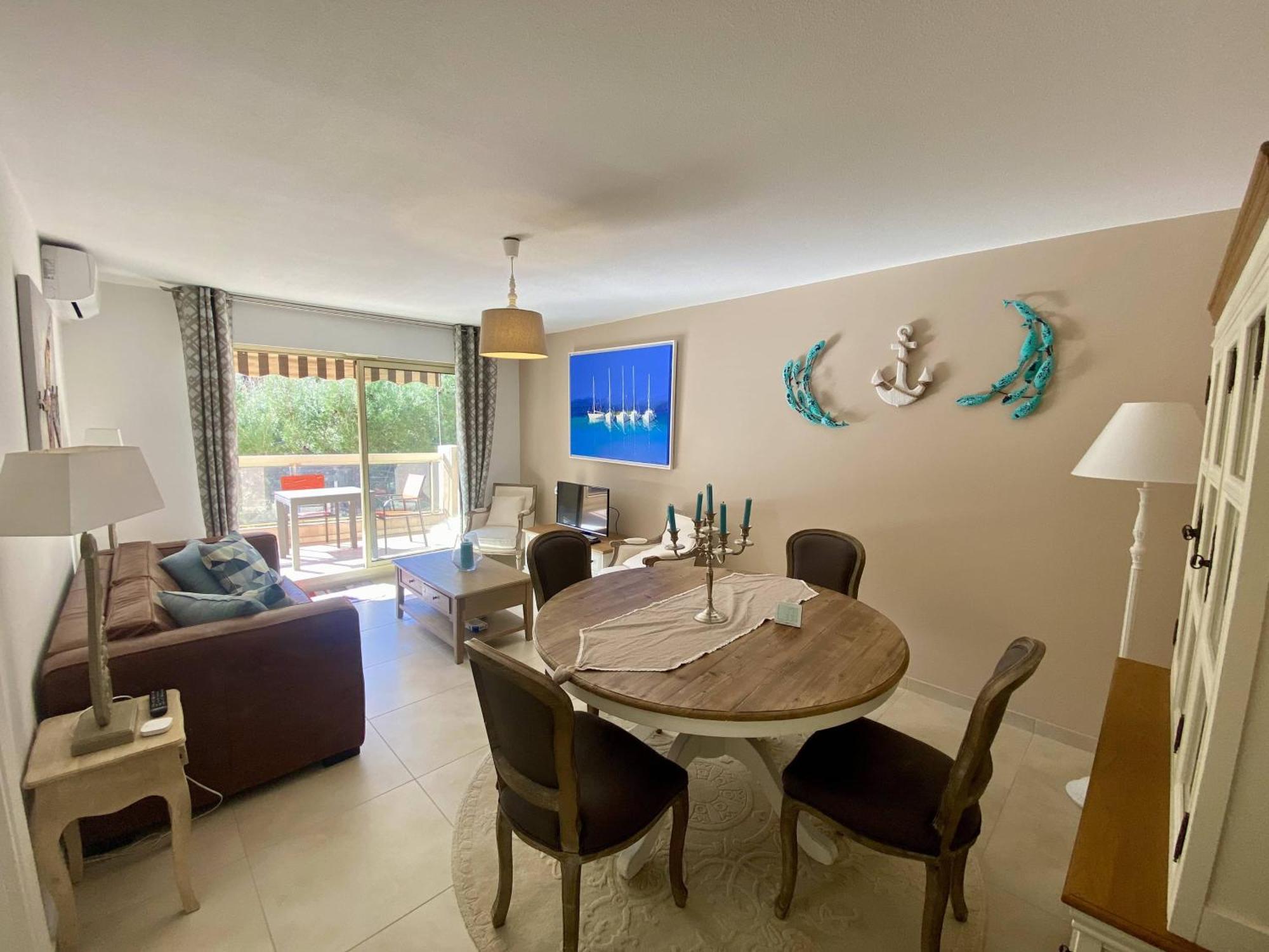 Ouest 2p Sea View, Pool, Quiet