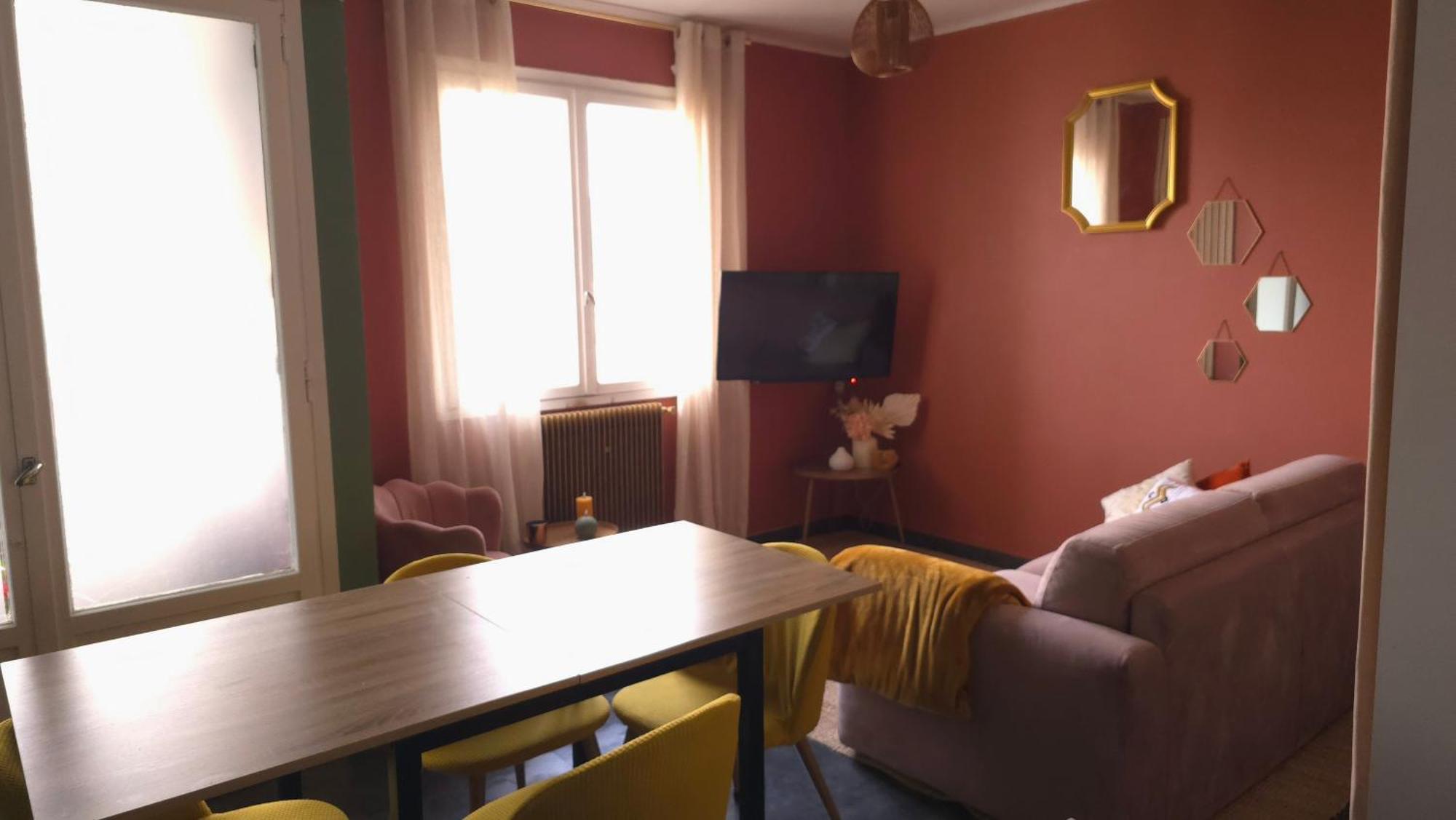 Apartment Cosy Et Tendance Pour Parenthese Chaleureuse Nice