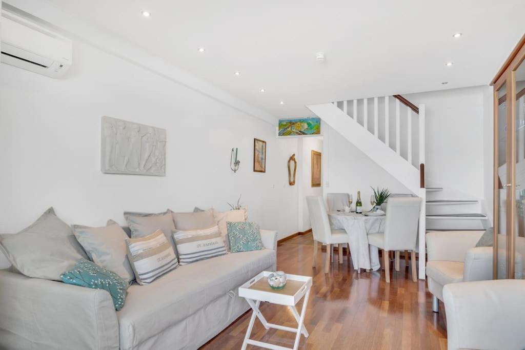La Prom - A Two Bedroom With A Sea View Apartamento