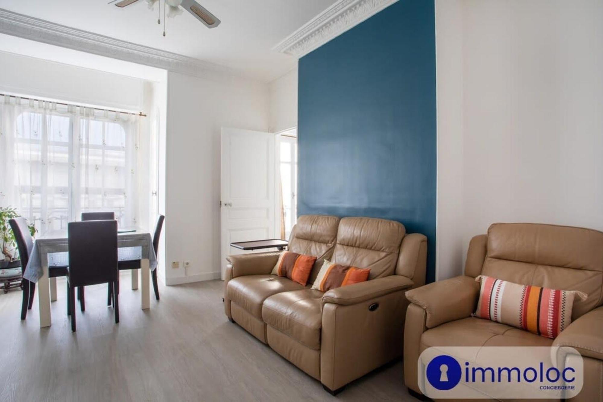 Apartment Near Station And Shops Nice