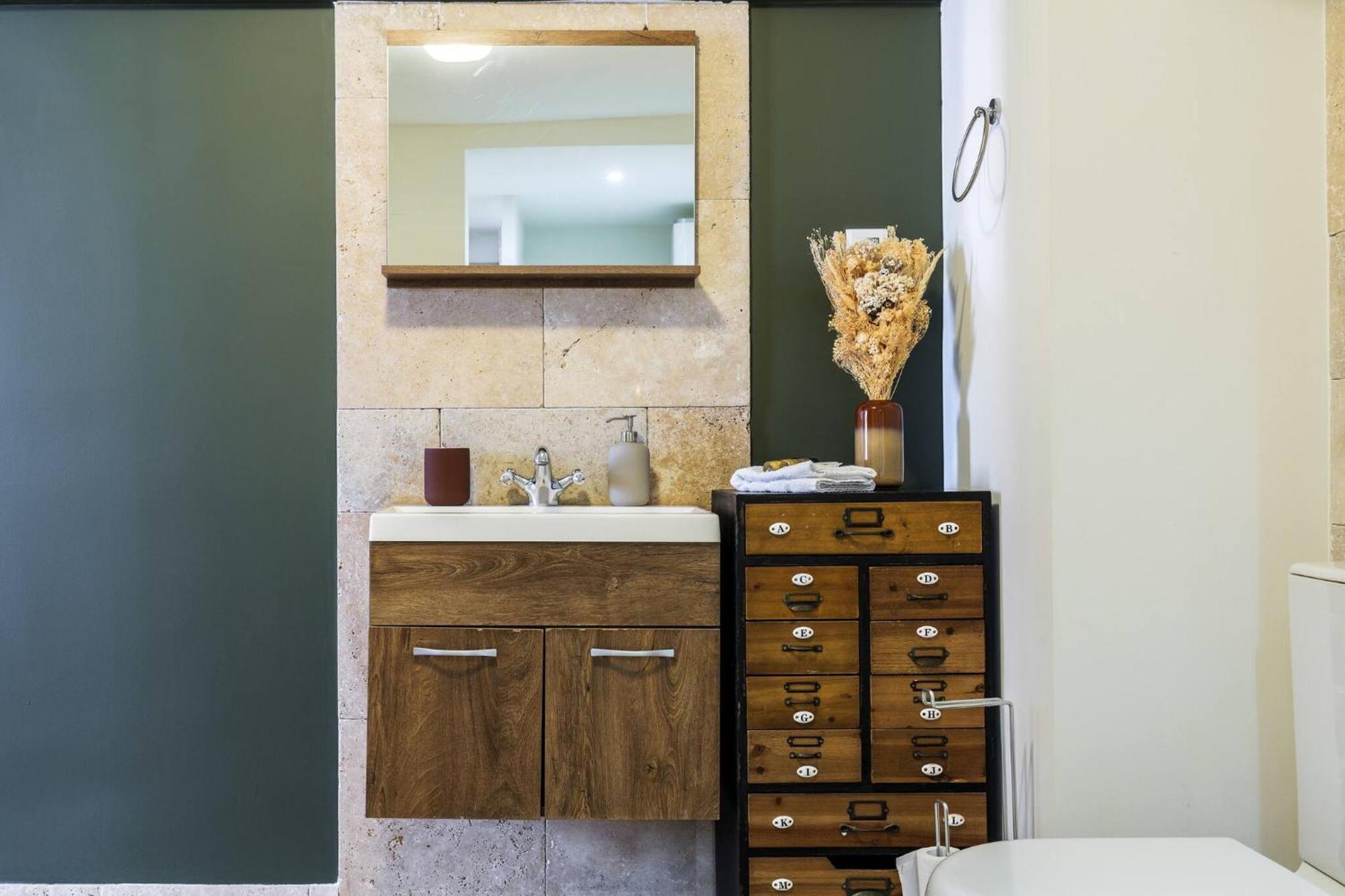 Chic Old Town Apartment
