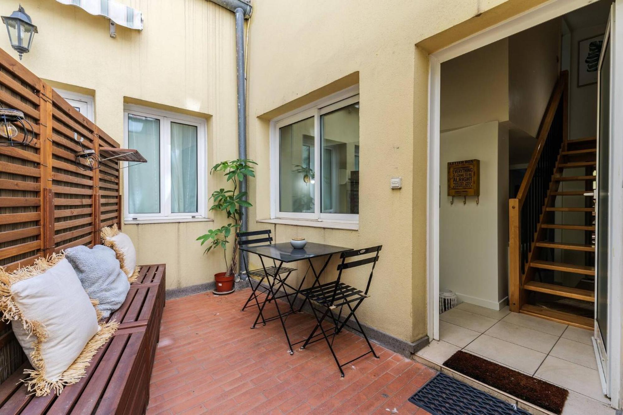 3 Pieces Au Coeur Du Carre D'or Apartment