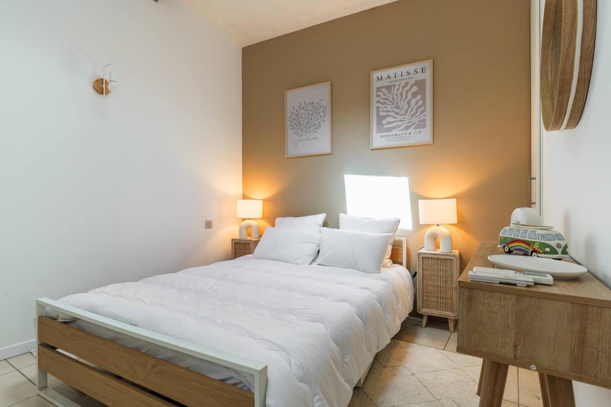 3 Pieces Au Coeur Du Carre D'or Apartment *