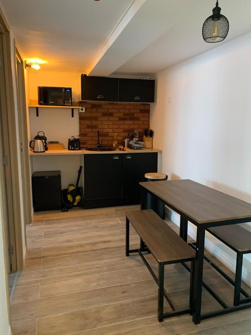 Apartment A 2 Pas De La Promenade Des *