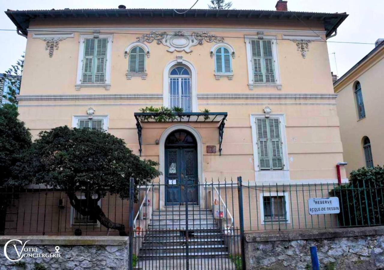 Centre-ville Proche Gare Apartment *