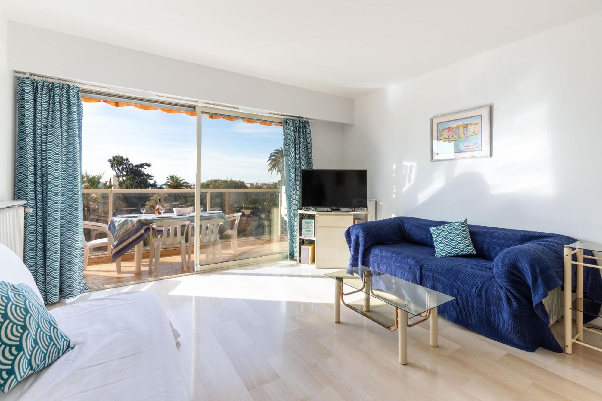 Happyfew Les Palmiers