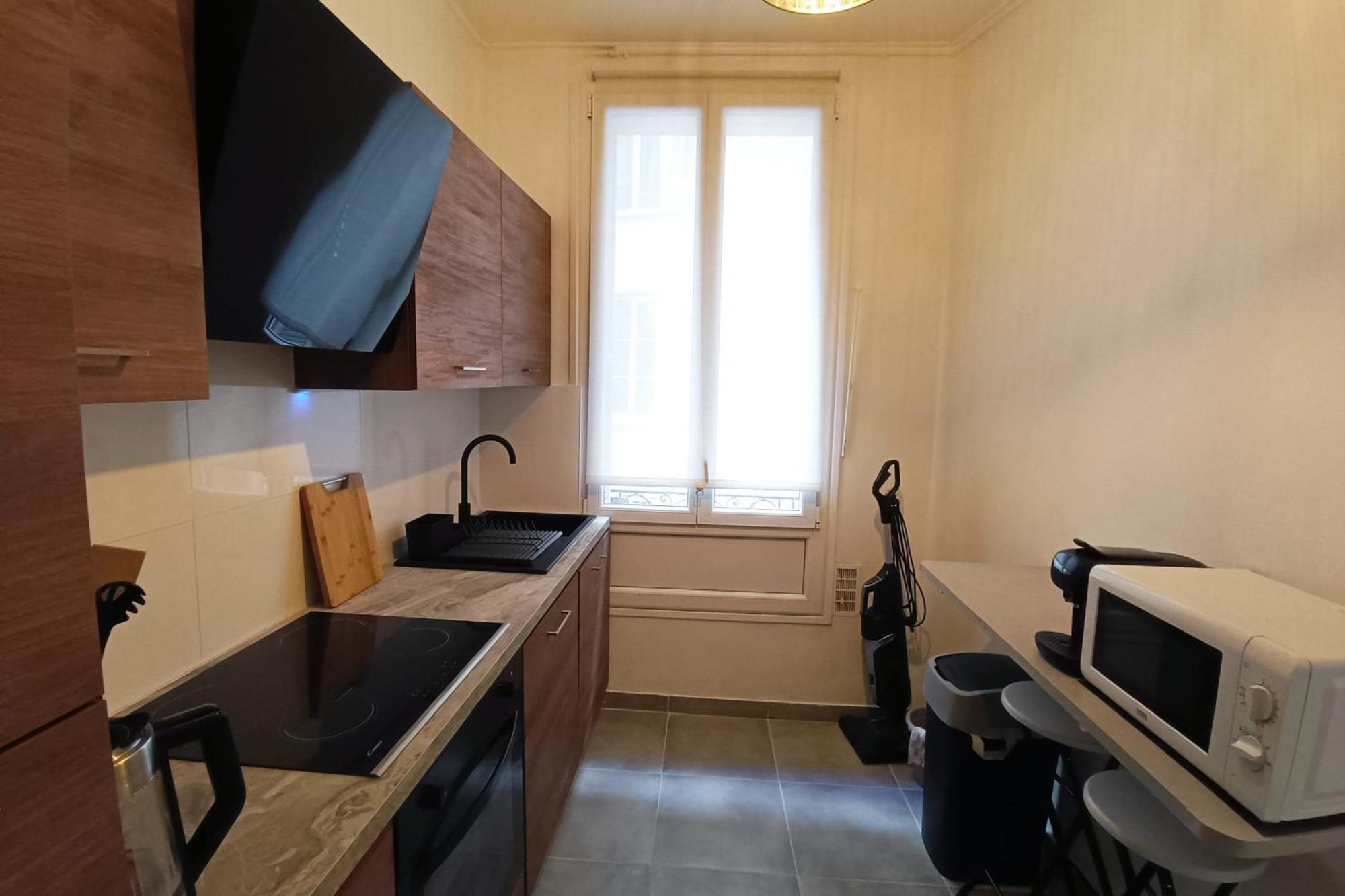 Charming T3 Near The Center - Apartment