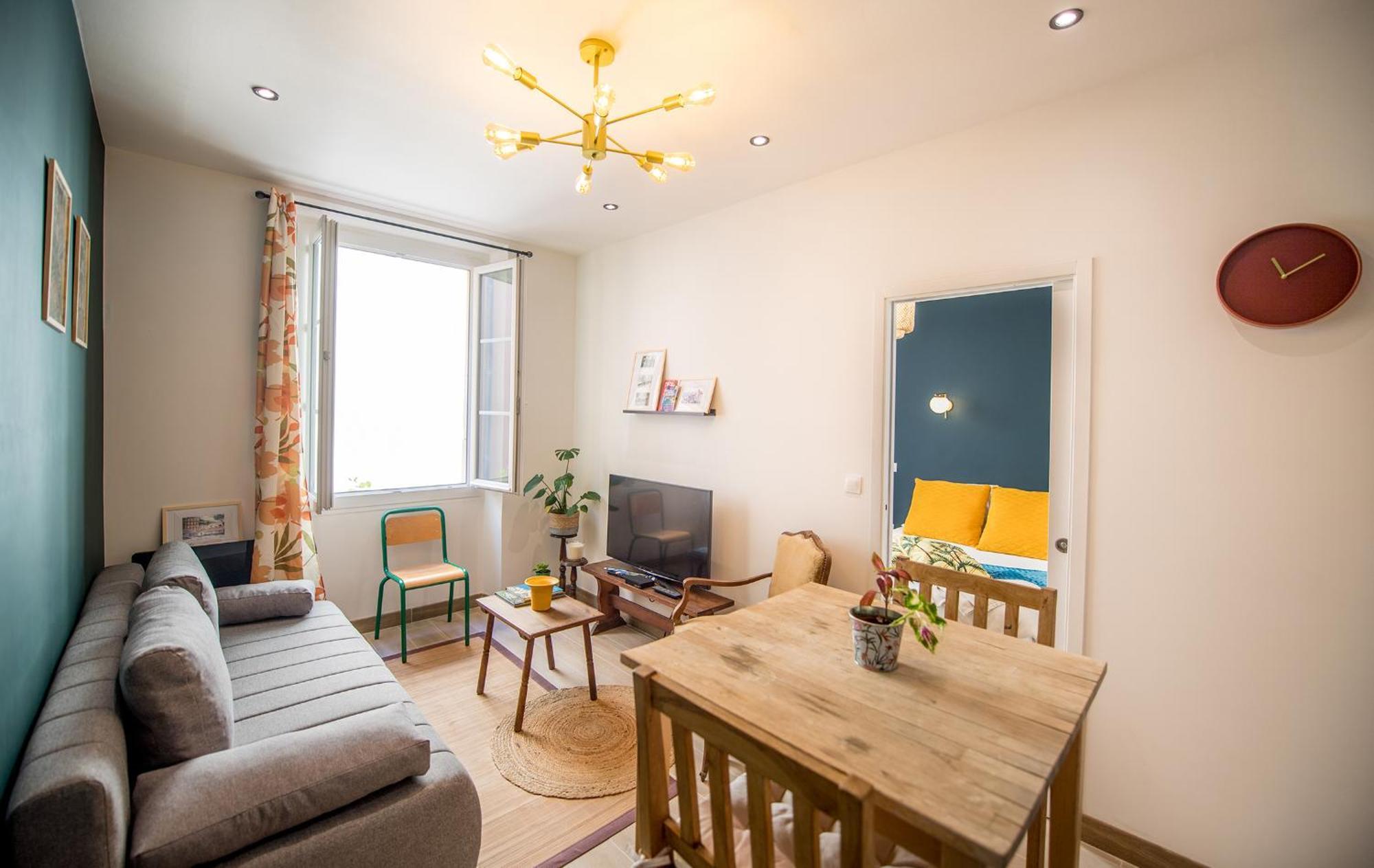 Apartment Tres Beau Duplex Dans Le Vieux Avec Clim/wifi