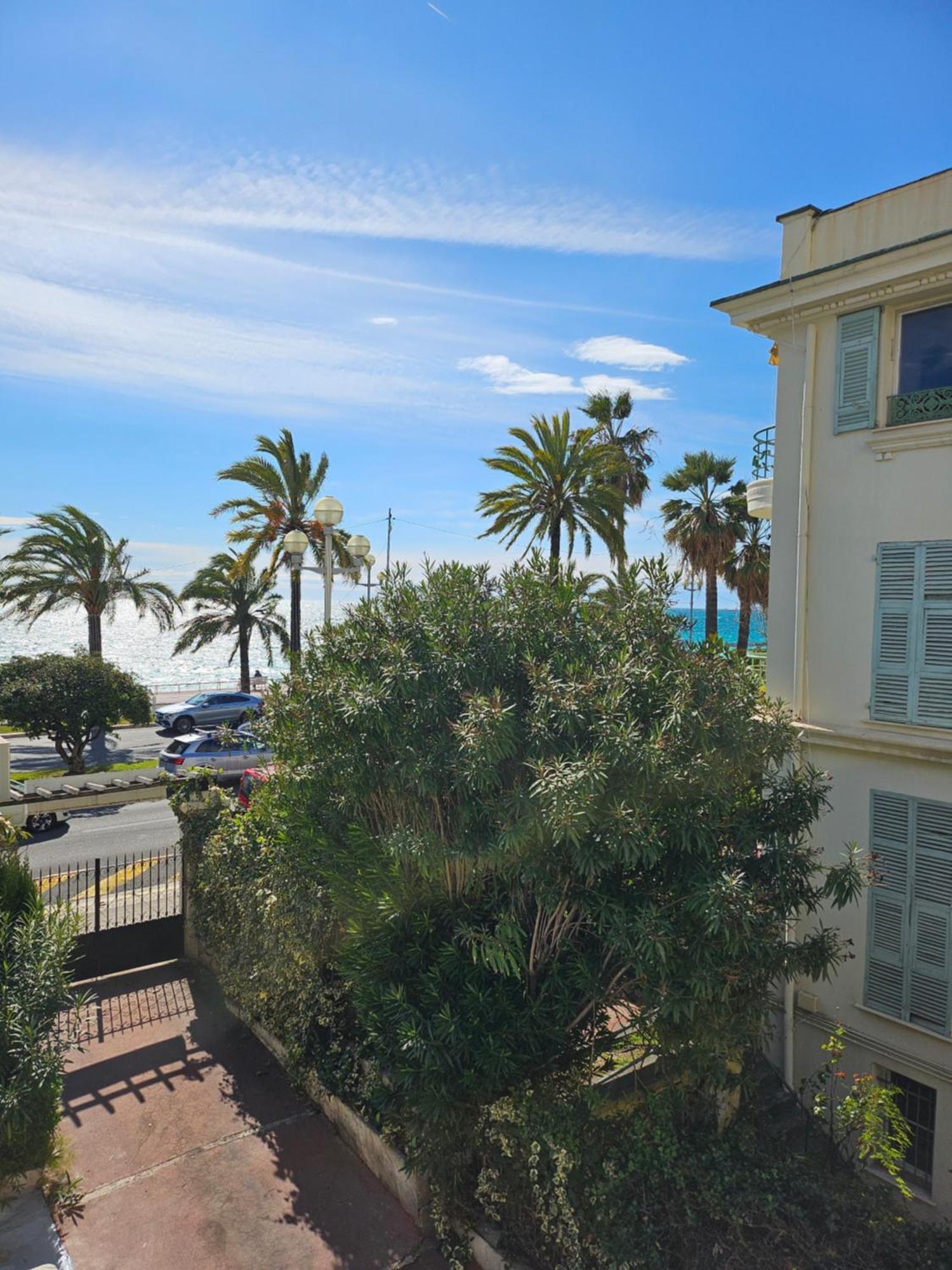 Hotel Flots D'azur Promenade Des Nice