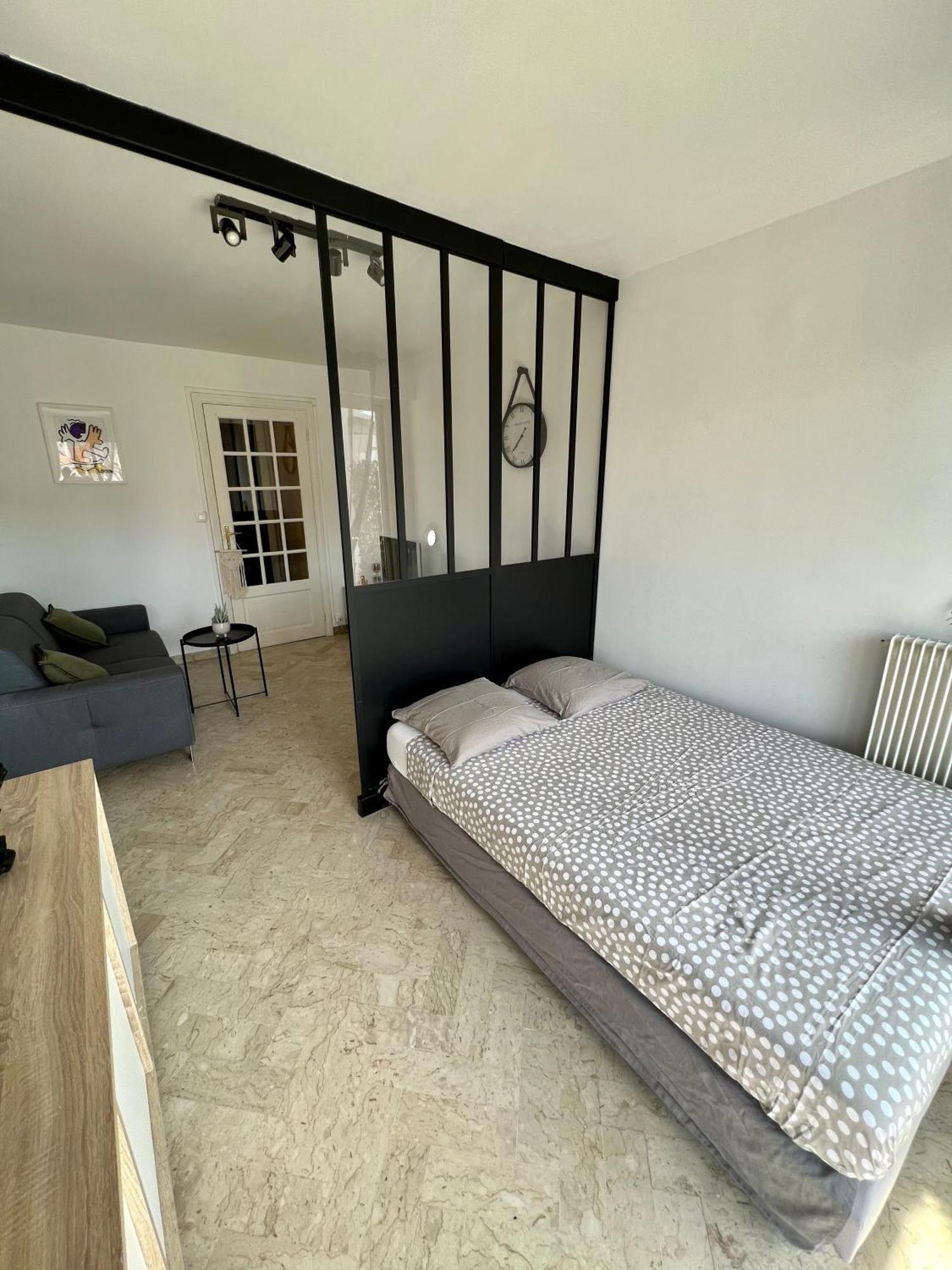 Cosy Et Lumineux ,boulevard Gambetta, * Nice