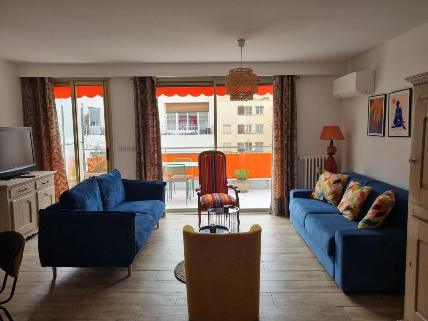 Magnifique T3, Spacieux, Lumineux Et Traversant Apartment