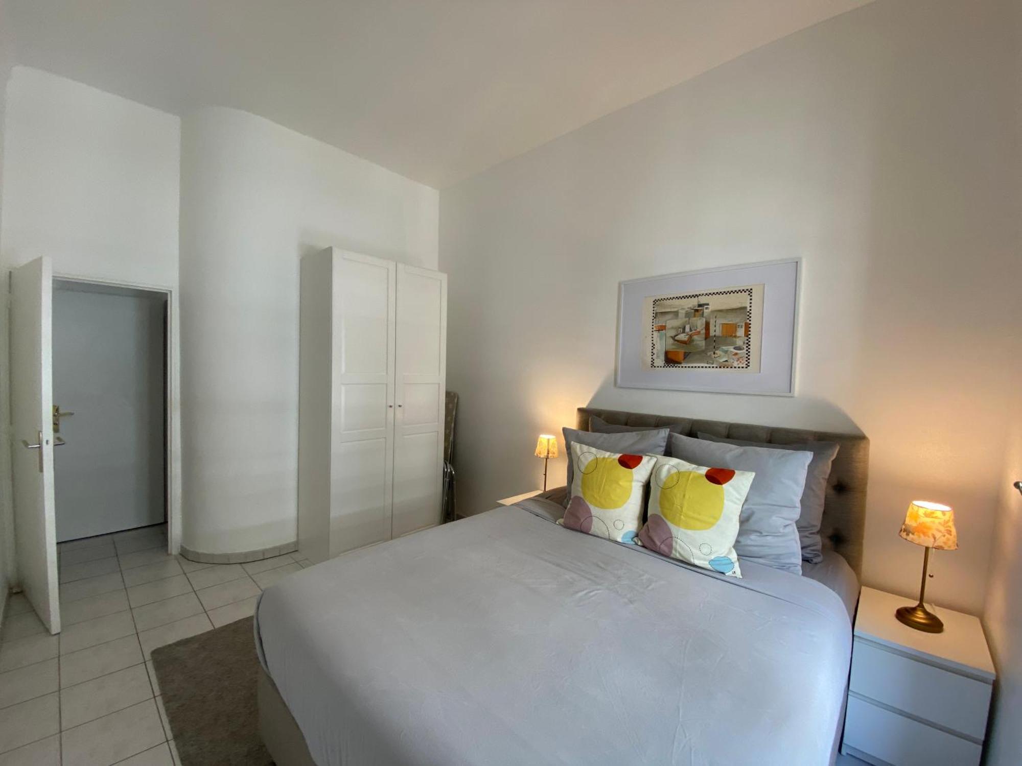 The Grand Riviera - Choice In Nice