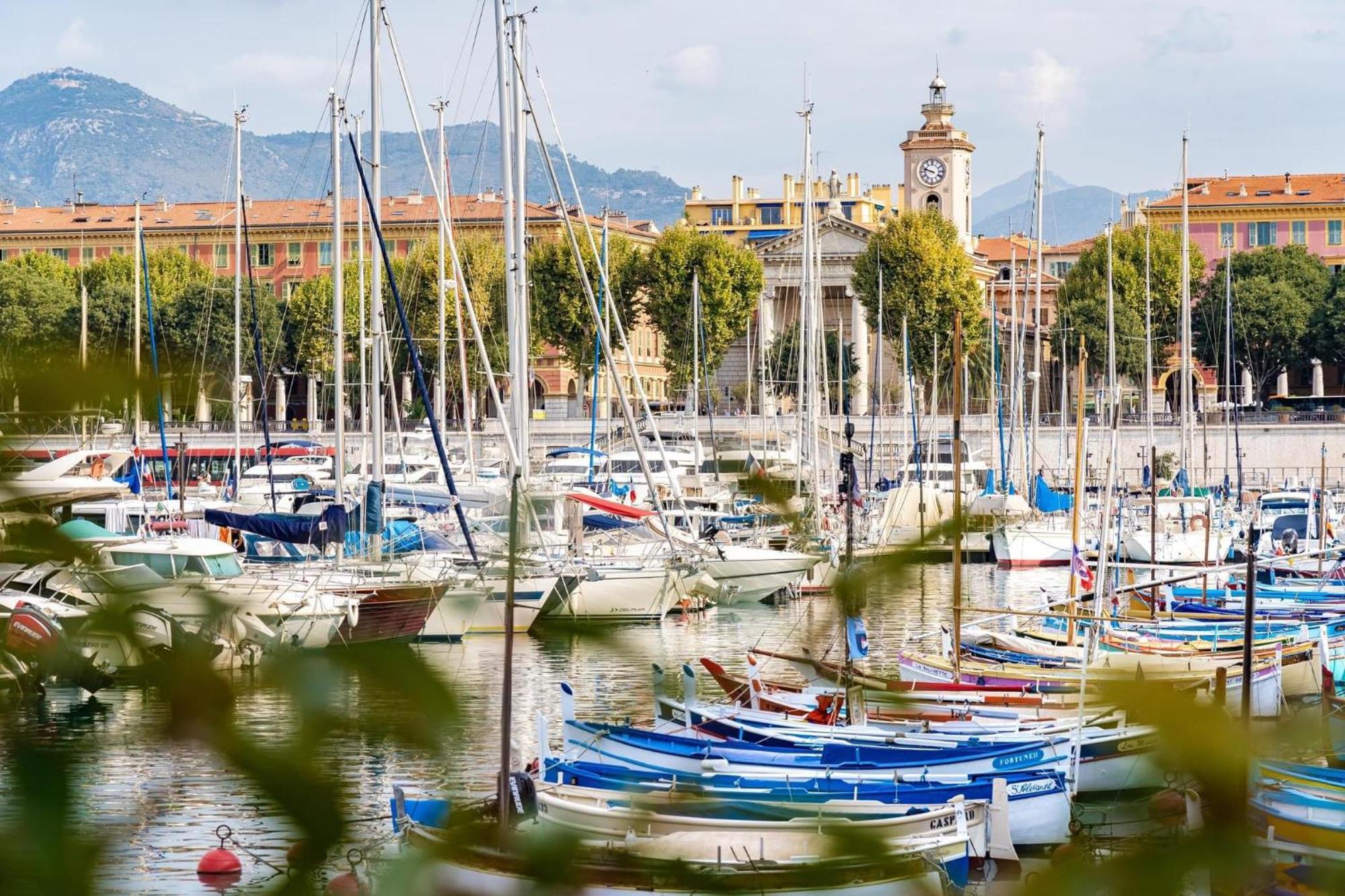 The Grand Riviera - Choice In *