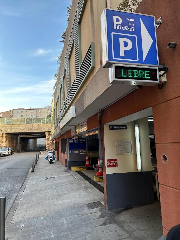 Apartment Joli Au Bord De