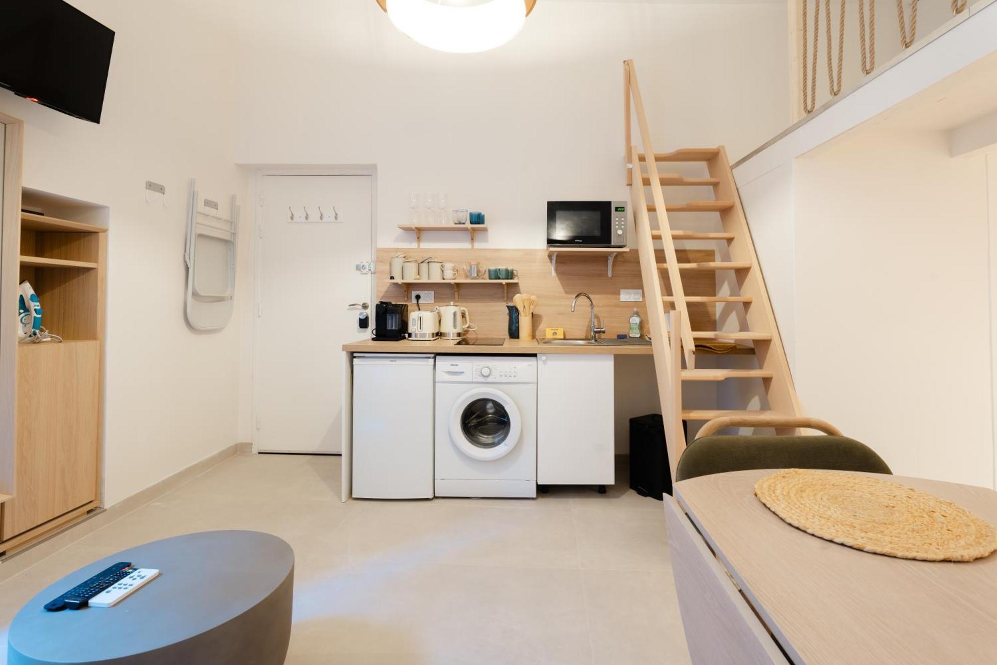 New- Cozy -4 Guests - Air Conditioning
