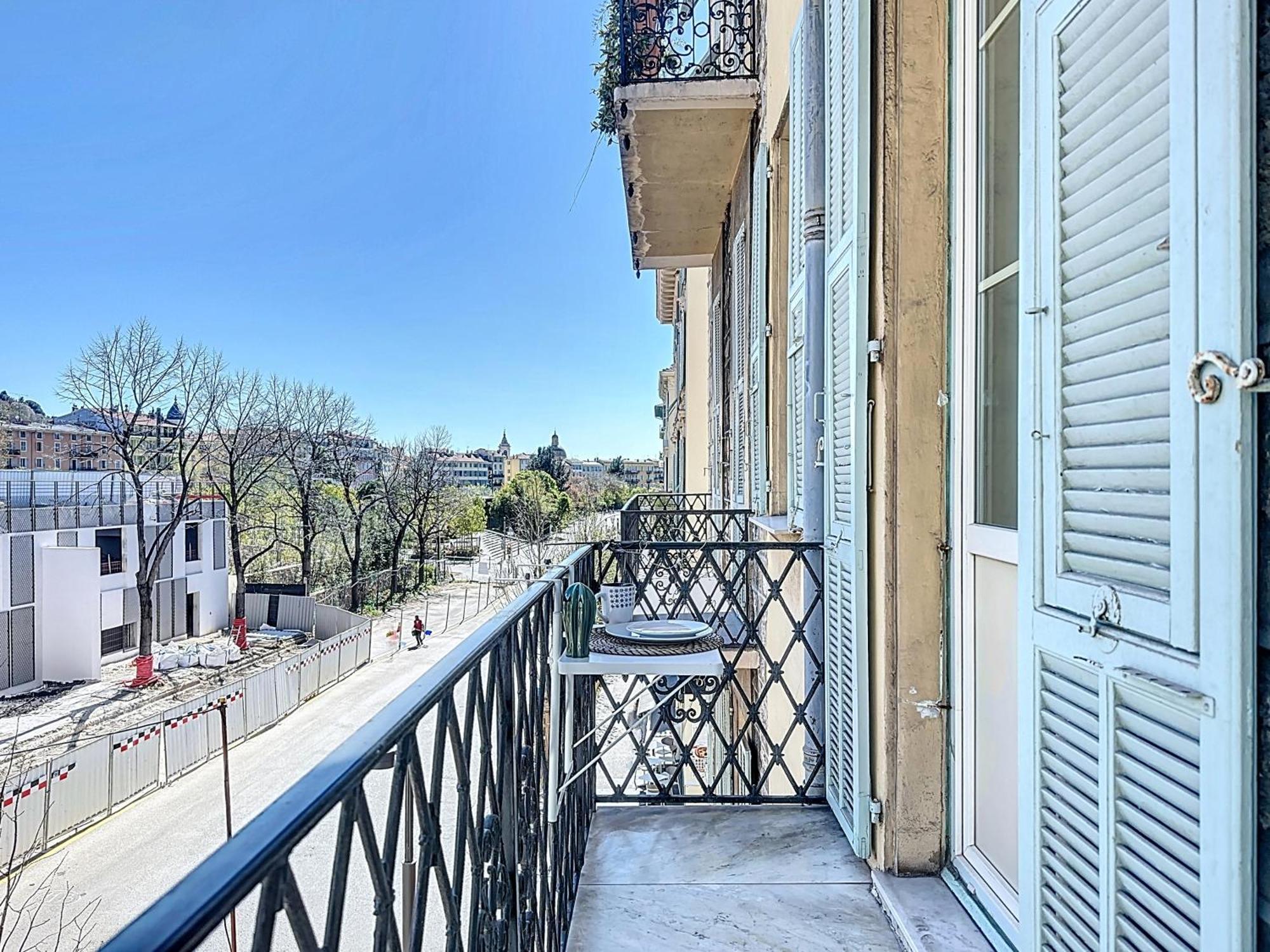 Apartment 3 Air-conditioned With Unobstructed View Nice