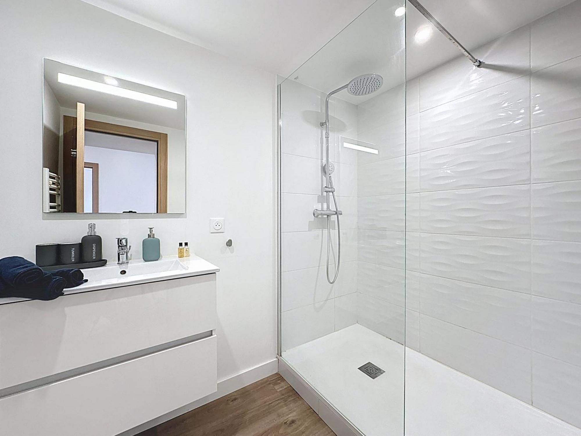 Apartment 3 Air-conditioned With Unobstructed View *