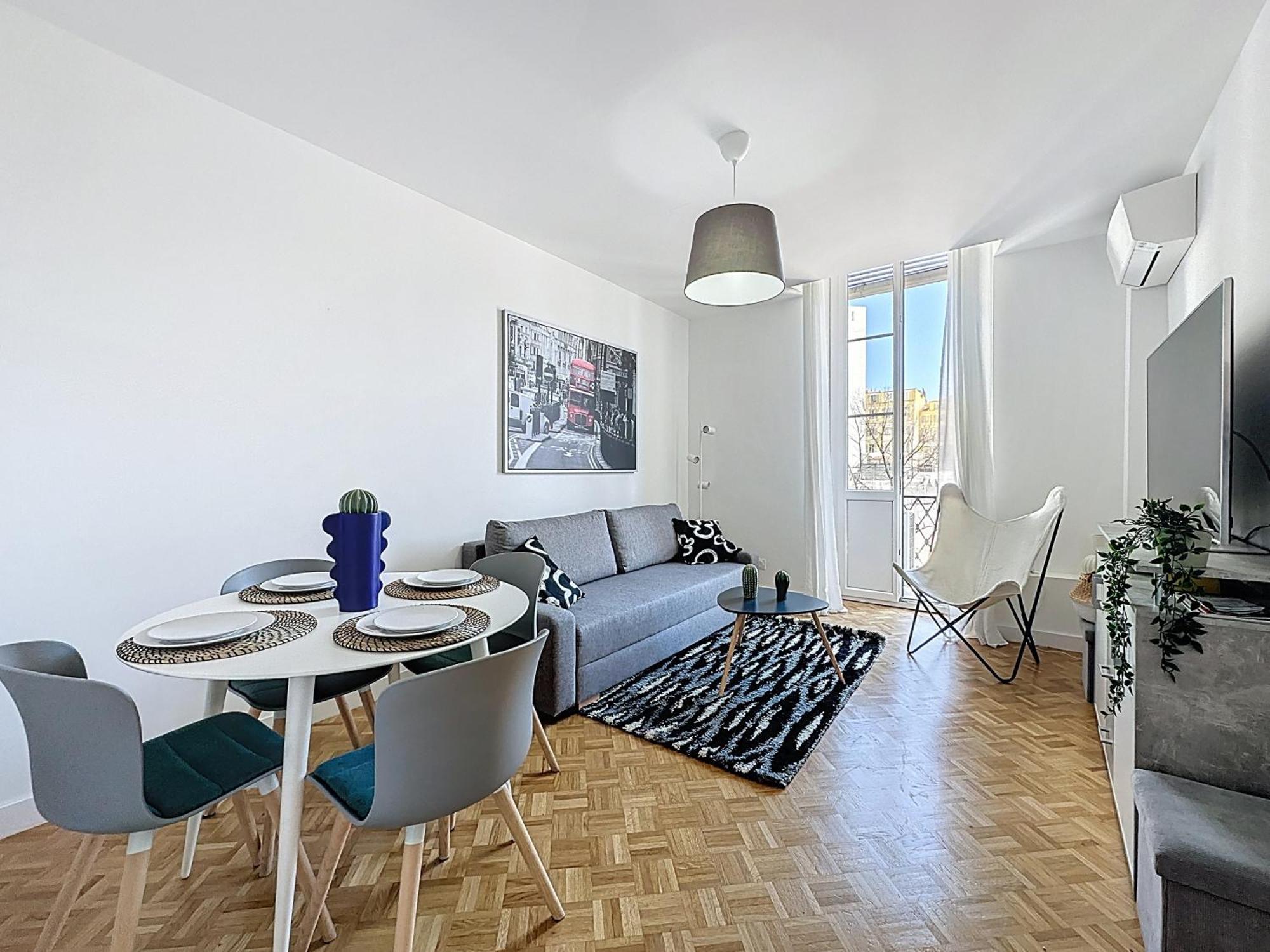 Apartment 3 Air-conditioned With Unobstructed View