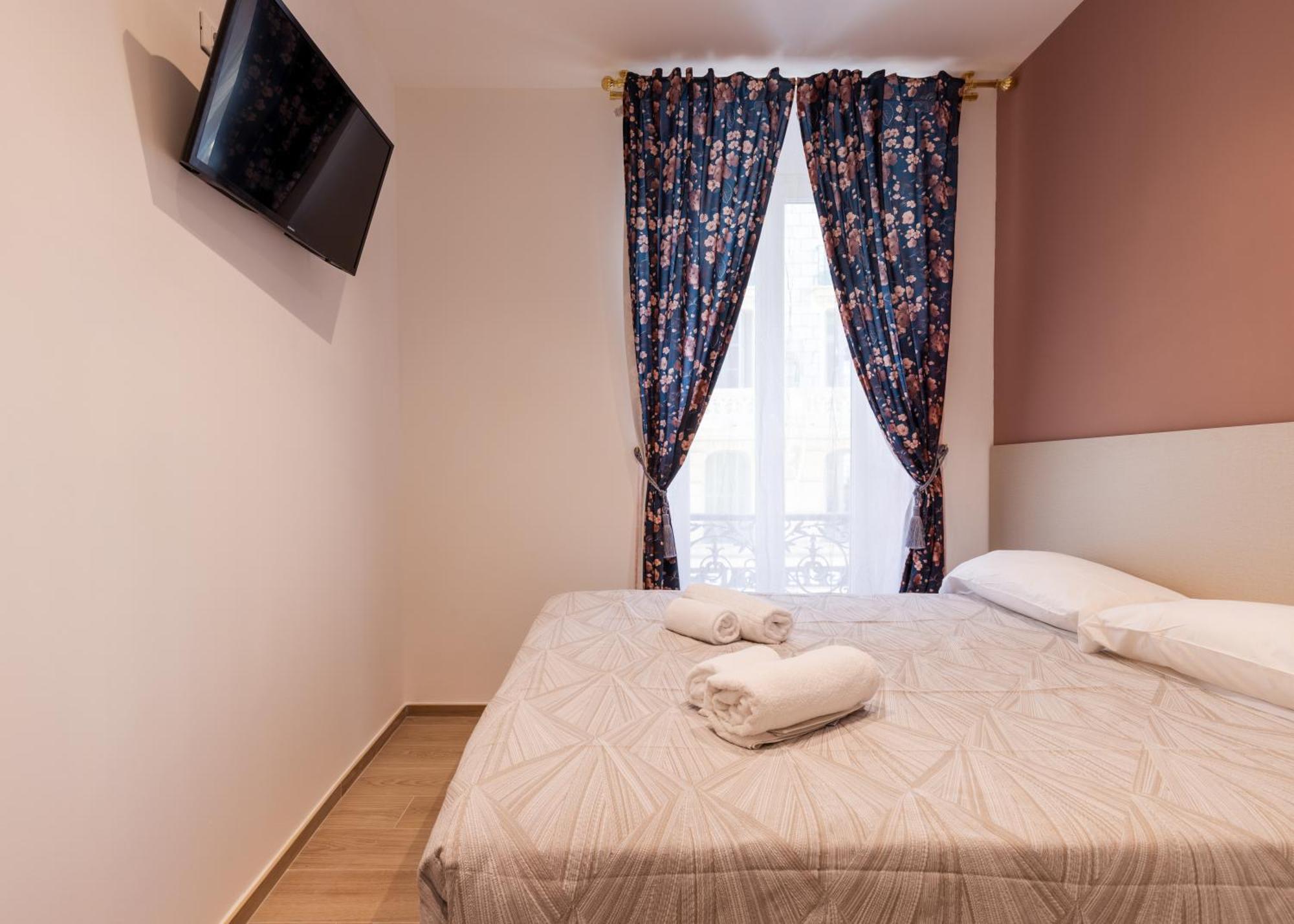 Azur Bed & Breakfast