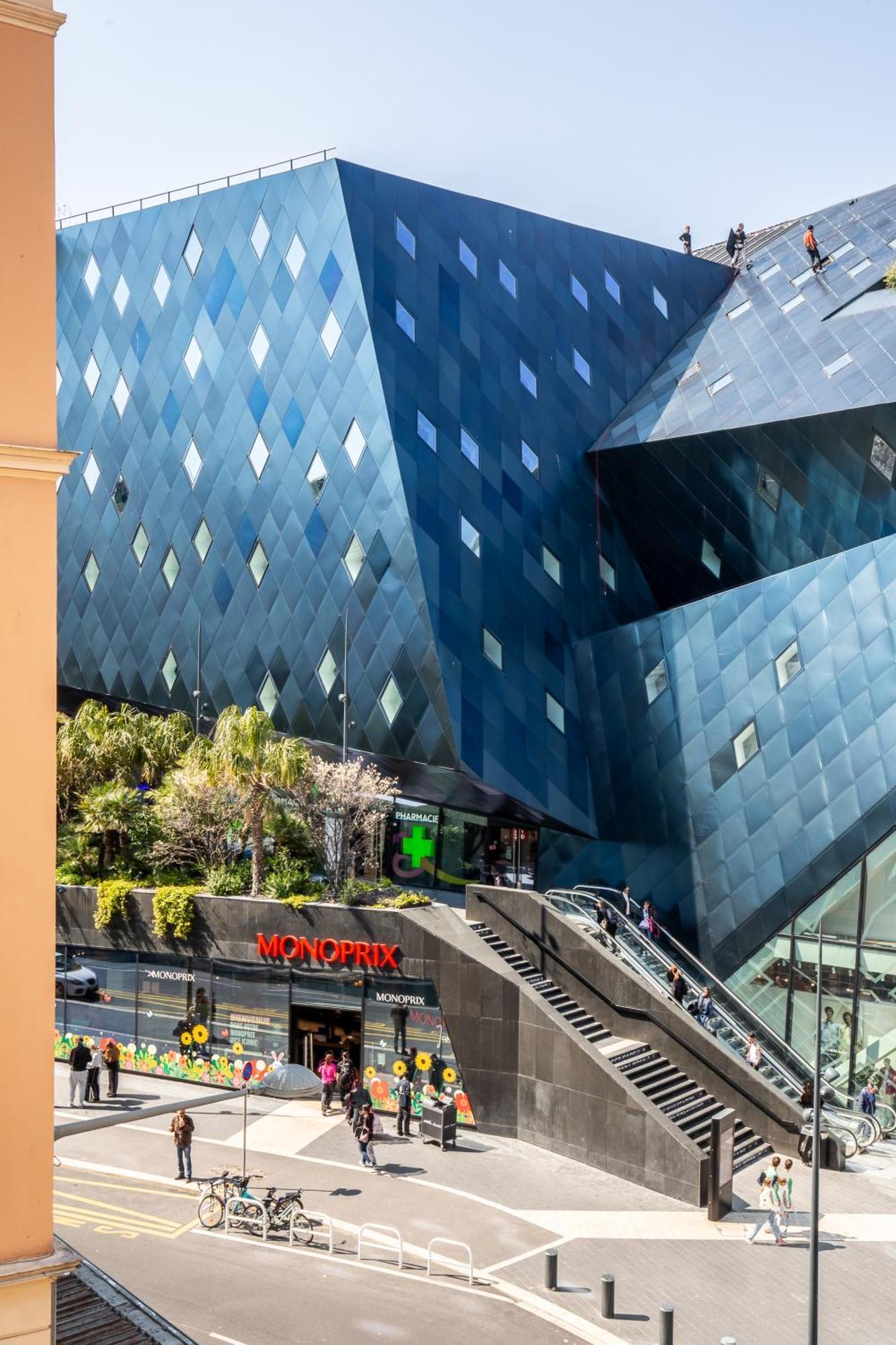 Homelivia Av Jean Medecin Nice