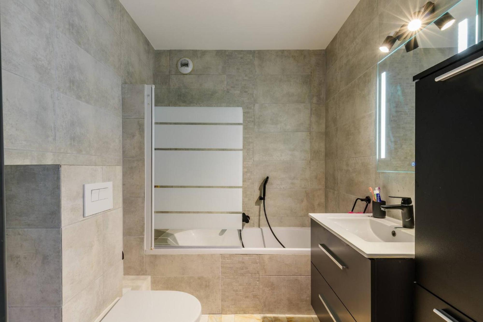 Jolie Avec Belle Terrasse Ensoleillee Apartment