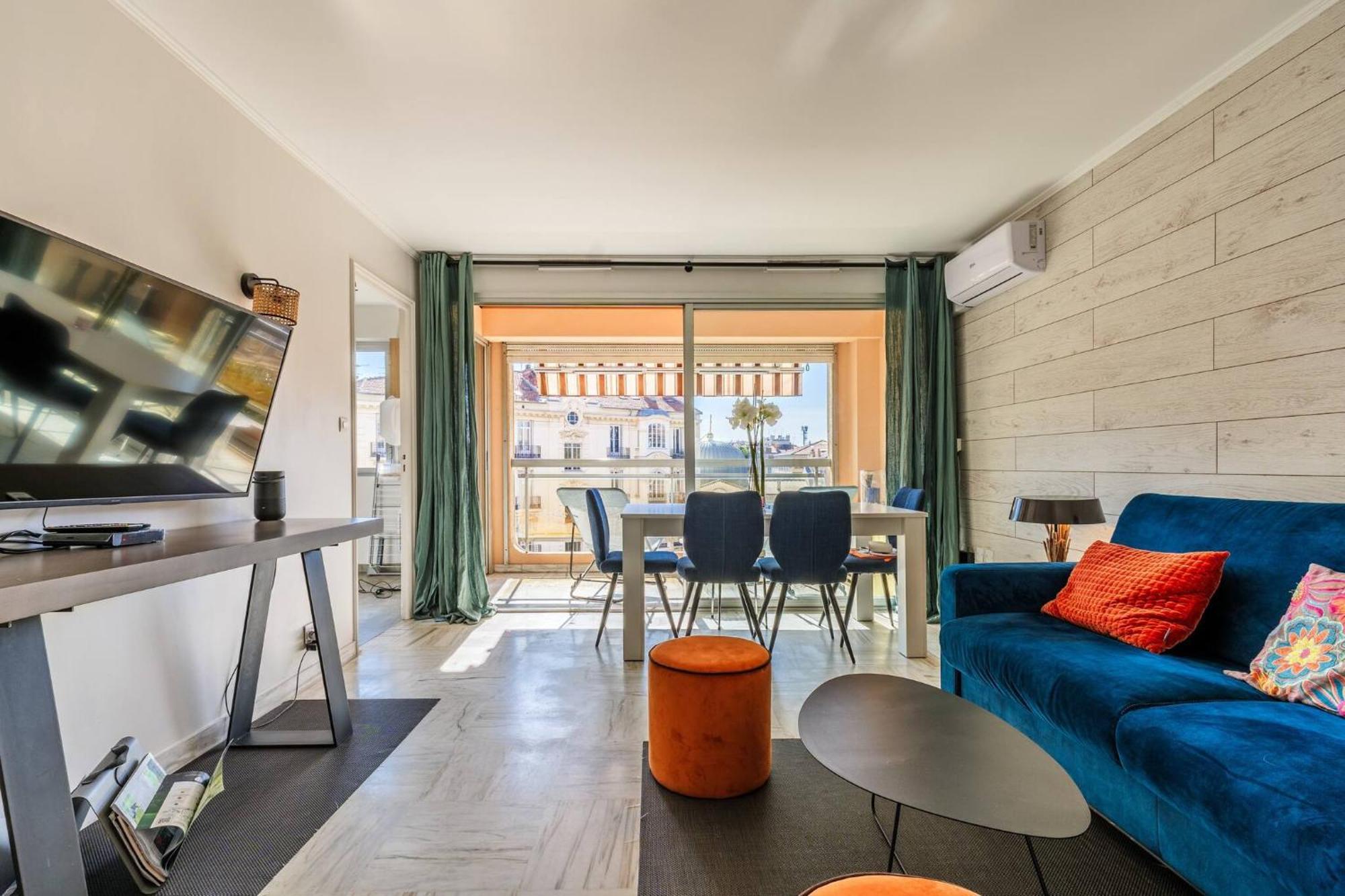 Apartment Jolie Avec Belle Terrasse Ensoleillee Nice