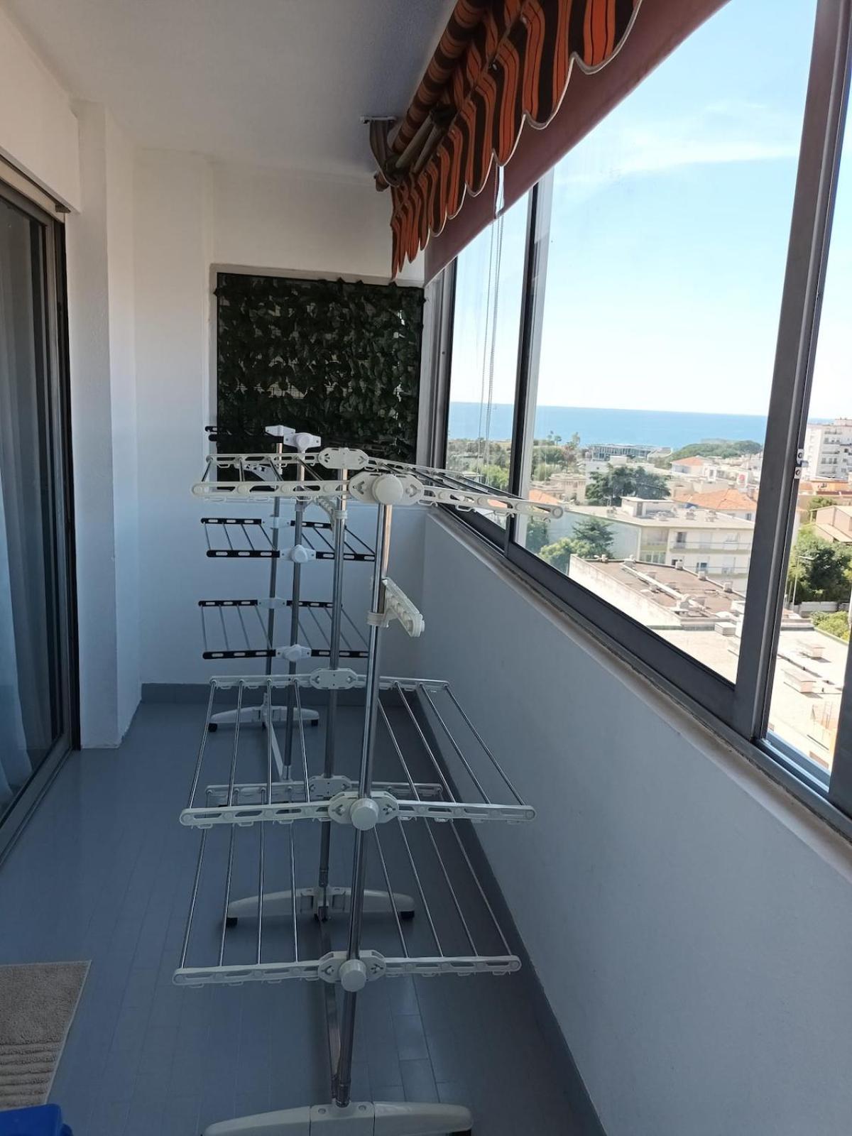 Floor With Sea View, Clim And Veranda