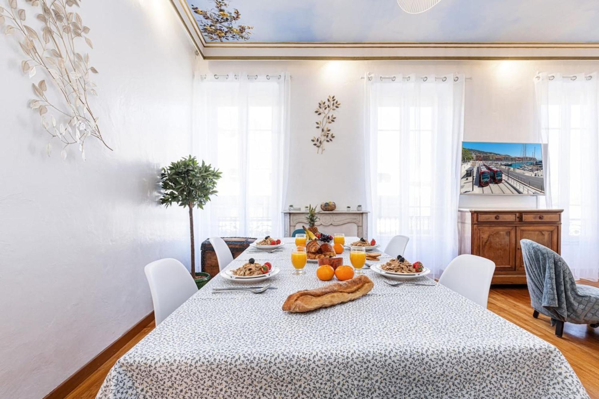 Risso - Comfortable 3 Bedrooms With Balcony Nice