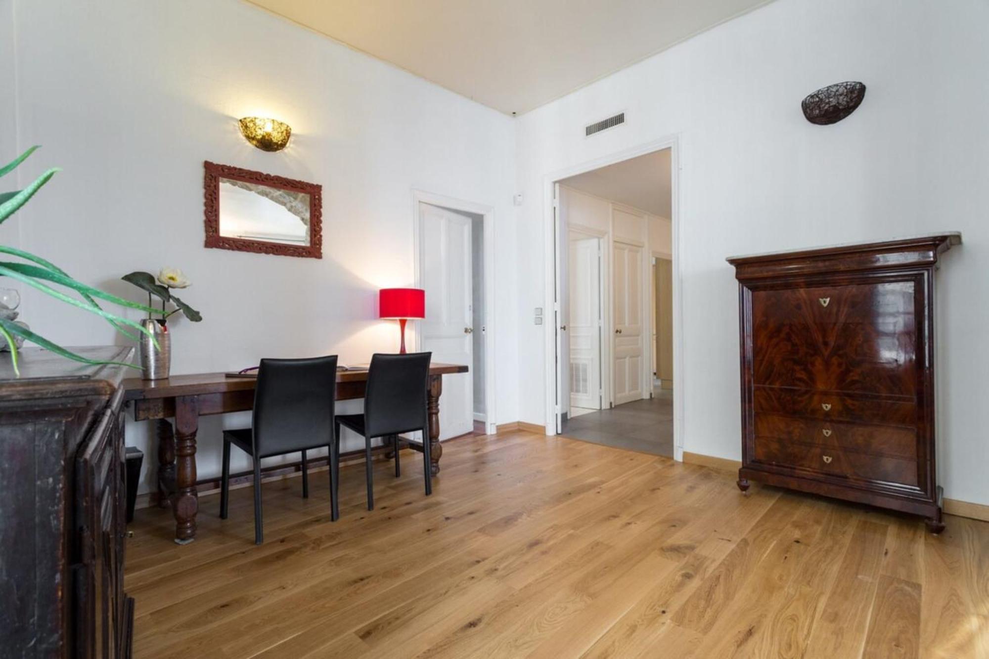 Etats Unis 892 - Spacious Flat On Sea Front W/ac Apartment Nice