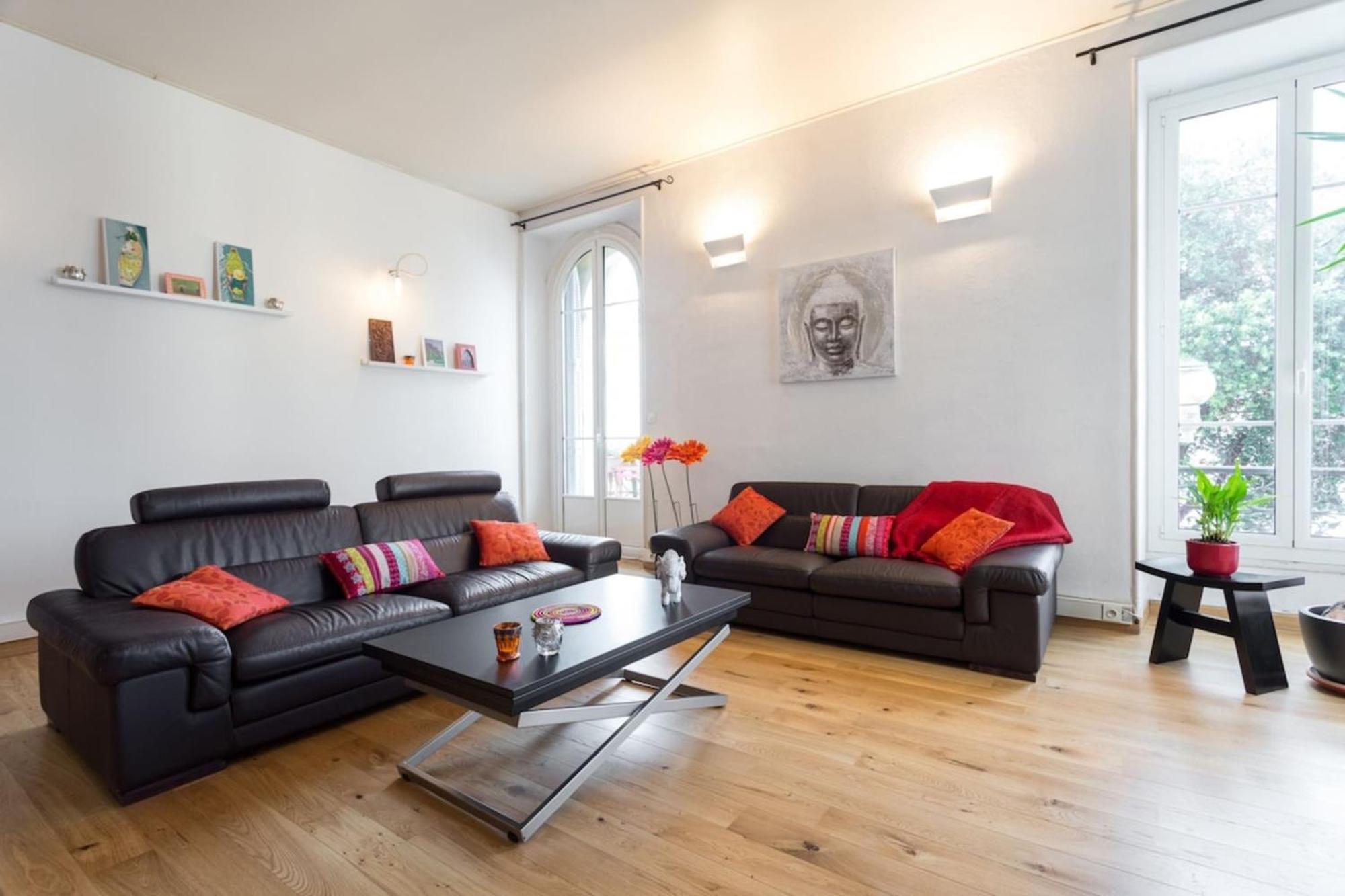 Etats Unis 892 - Spacious Flat On Sea Front W/ac *