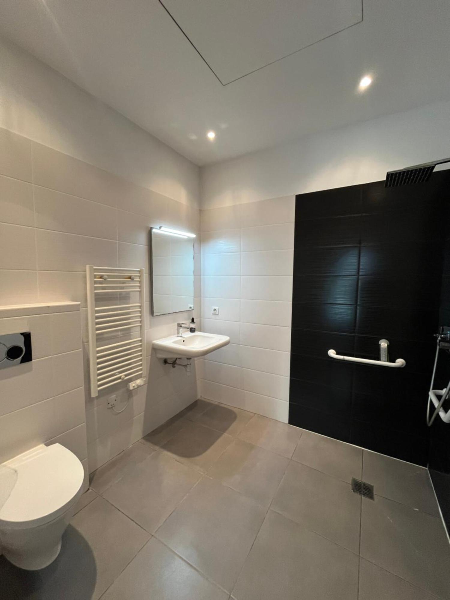Flots D'azur Promenade Des Hotel 3*