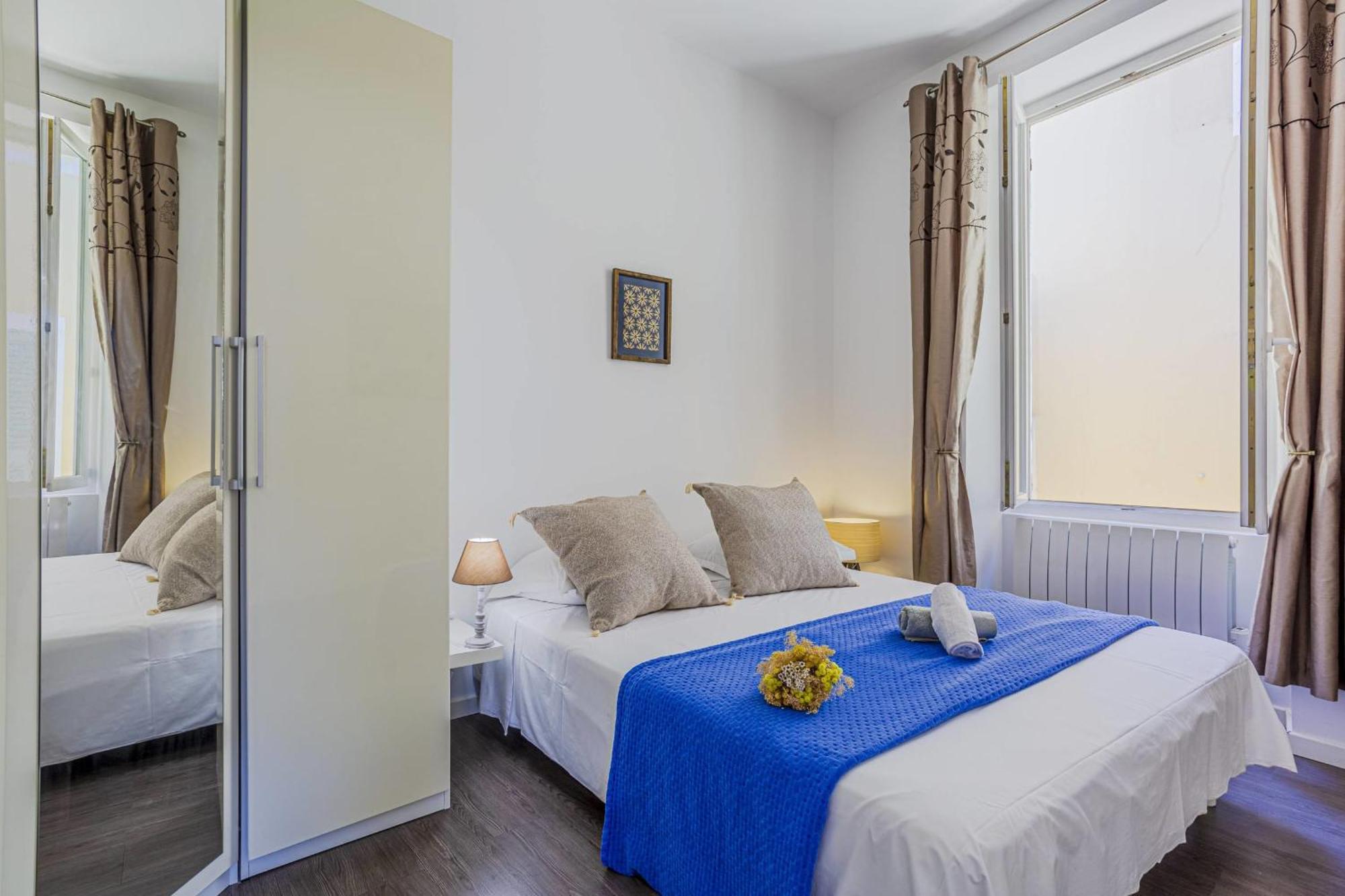 Apartment Guisol - Typical Nice 3 Bedroom Ac Near Port Nice