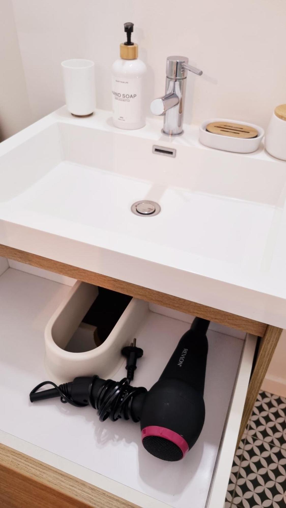 Rénové Climatisé Confort - Lit Queen Size - Emplacement Idéal Près Des Plages *