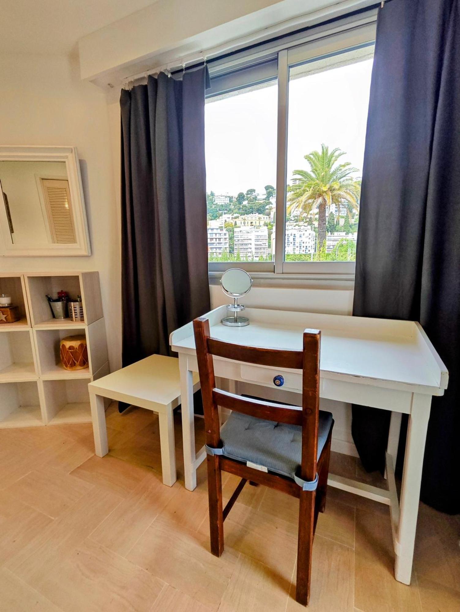 3p 72m2 Climatise Vue Exceptionnelle Cathedrale St Nicolas Et *