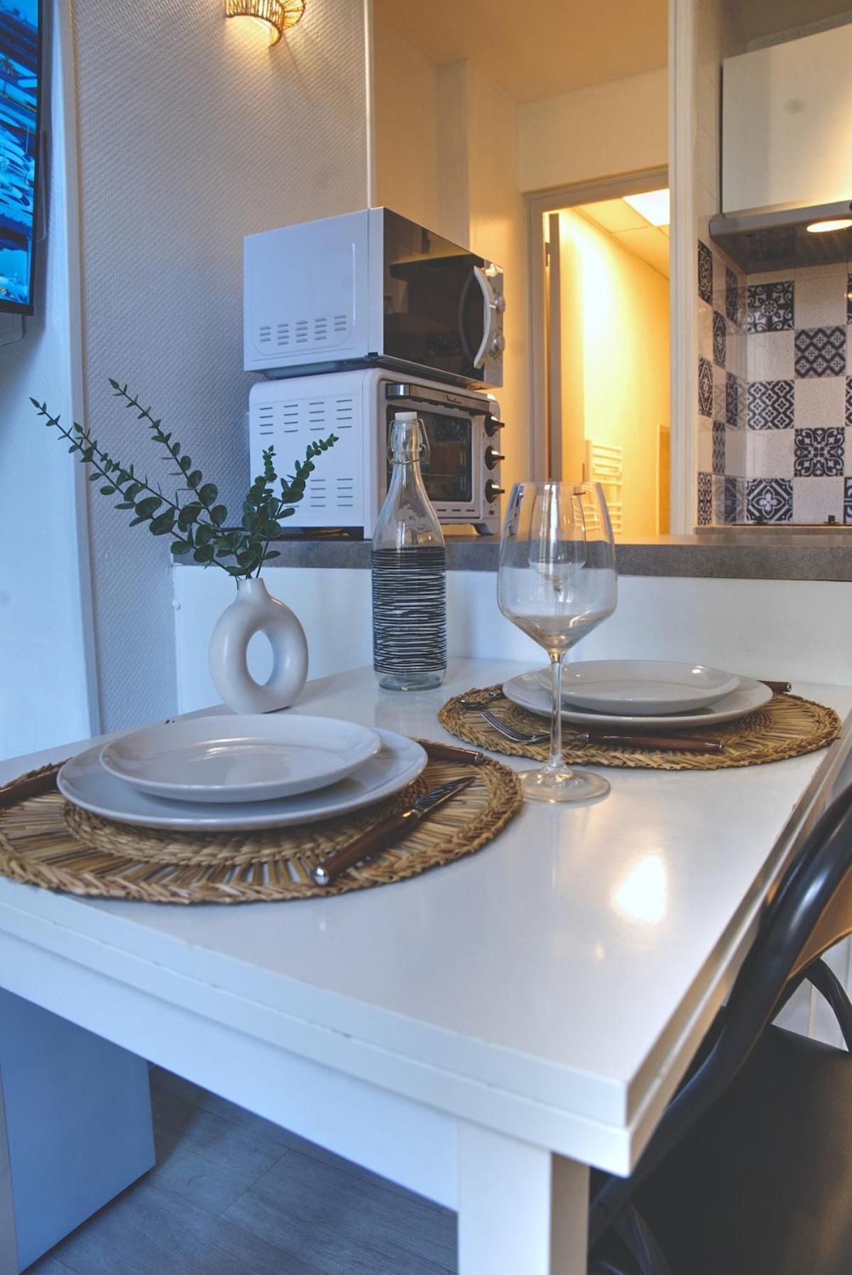 Nouveau A 5 Minutes De La Apartment