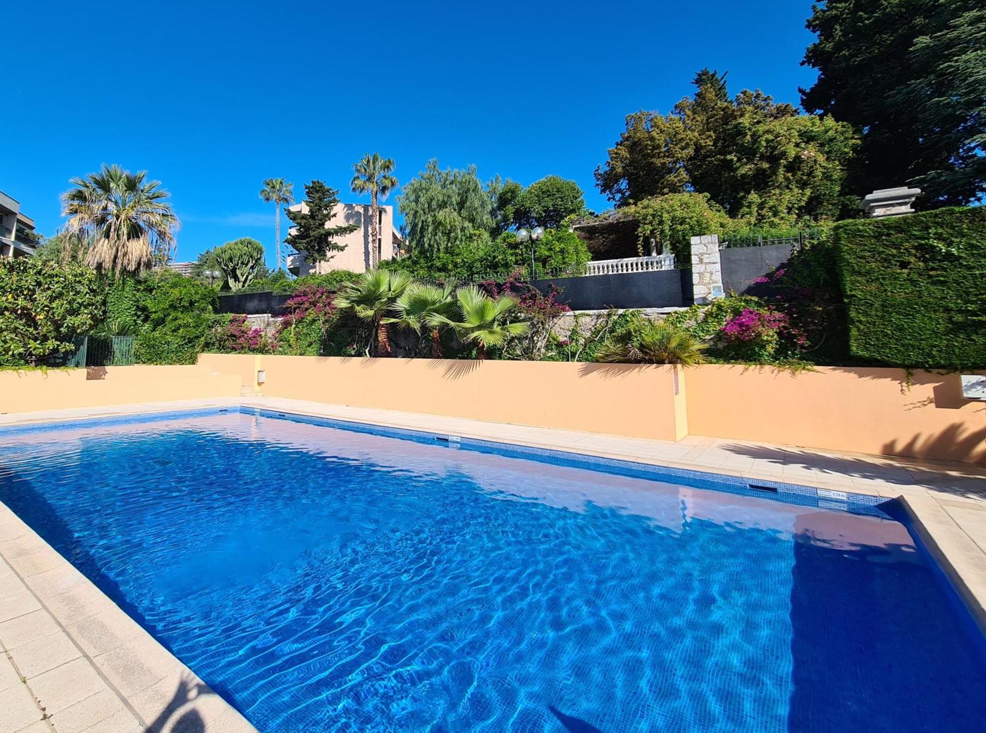 Apartment Balcon Calme Avec Parking 5mn De La