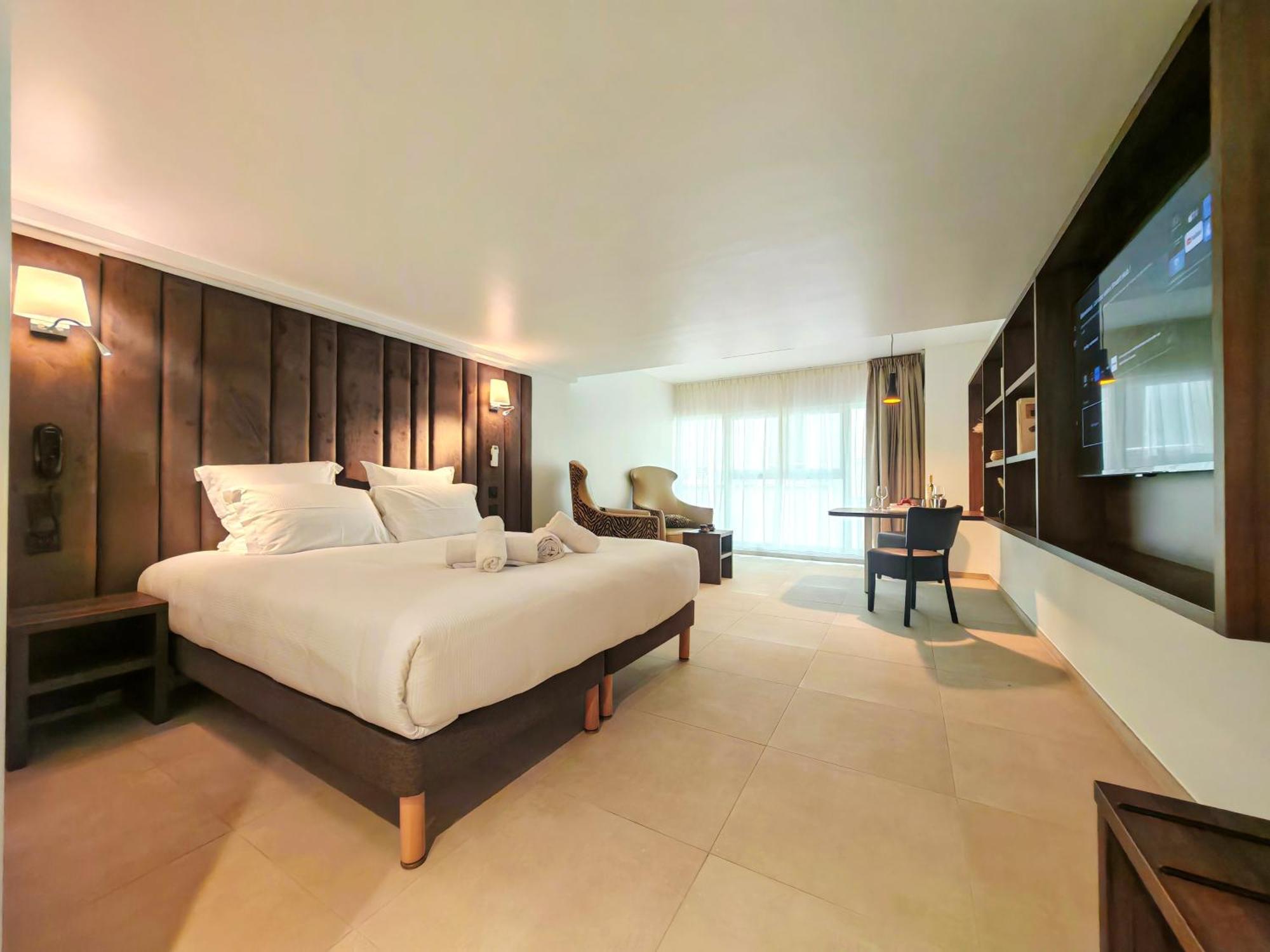 & Monsigny Hotel 3*