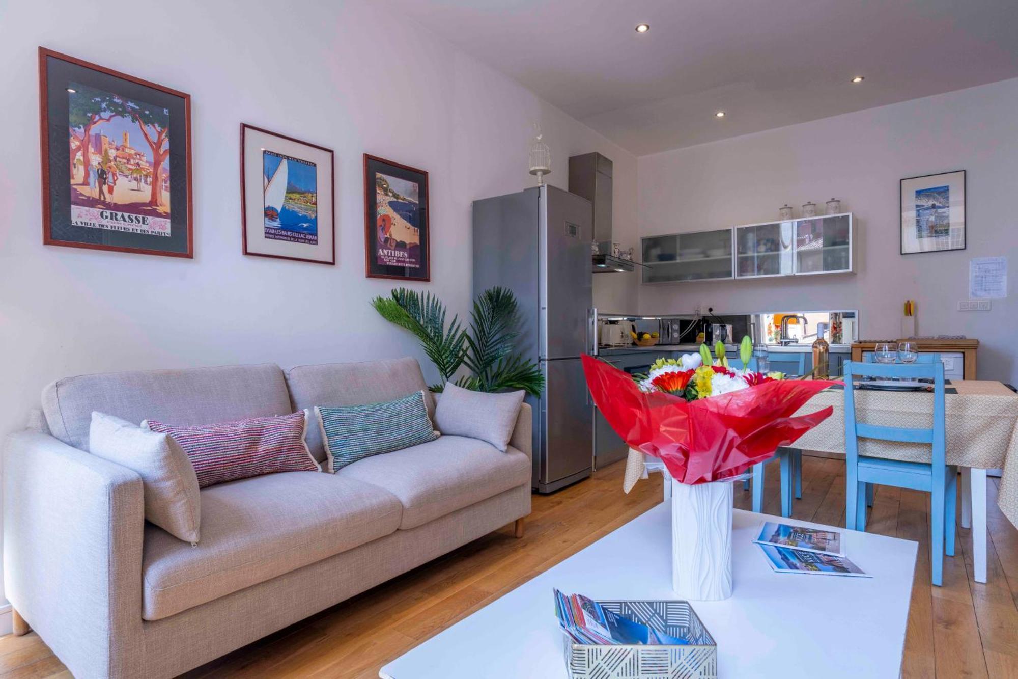 Beautiful Provencal Apartment, Fully Equipped, 300m Away - Fontaine 3 Nice