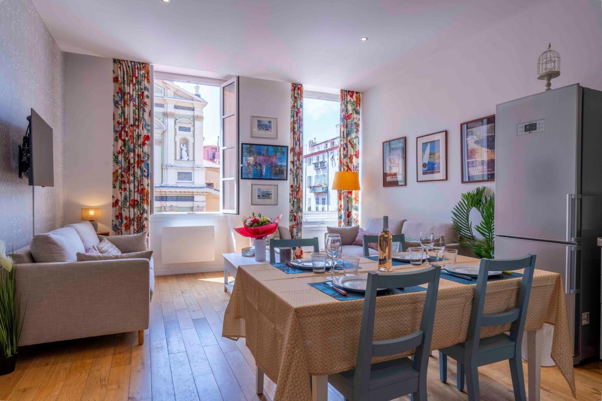 Beautiful Provencal Apartment, Fully Equipped, 300m Away - Fontaine 3