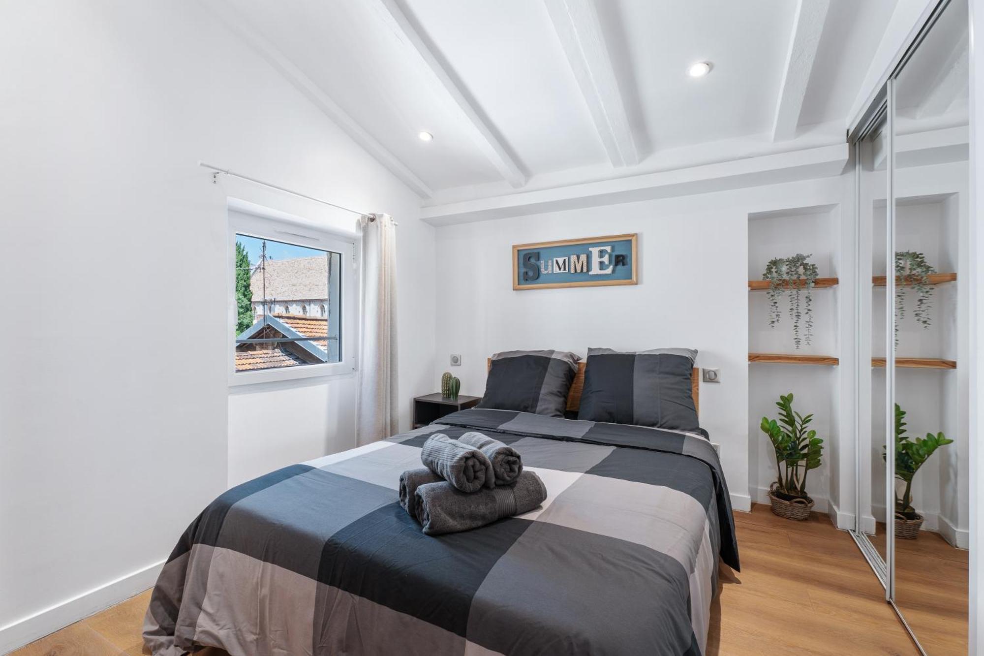 Renting - 6b France - Massena Design Ac Quiet Center Wifi Apartment *