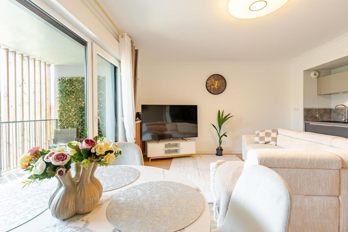 Le Gallieni Apartment *