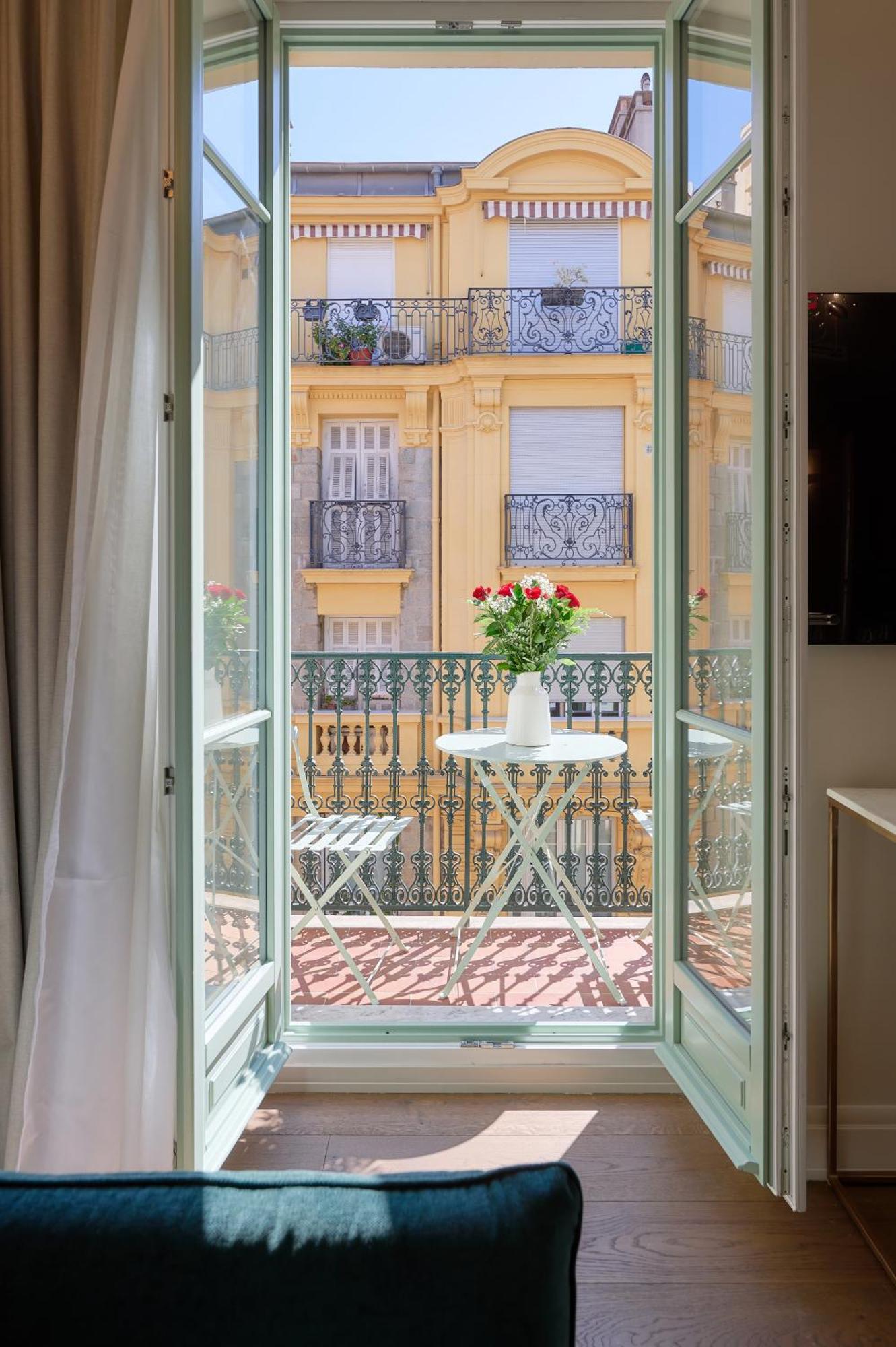 9 Alberti Centre 4* Nice