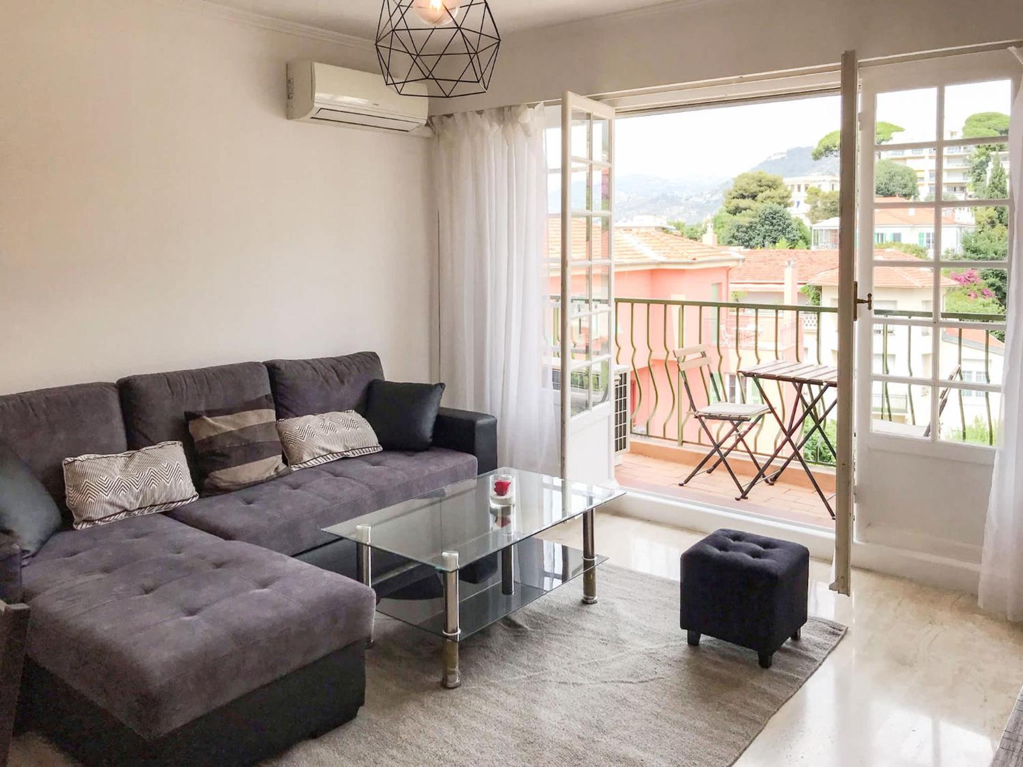 Lympia - One Bedroom Near The Port Apartment Nice