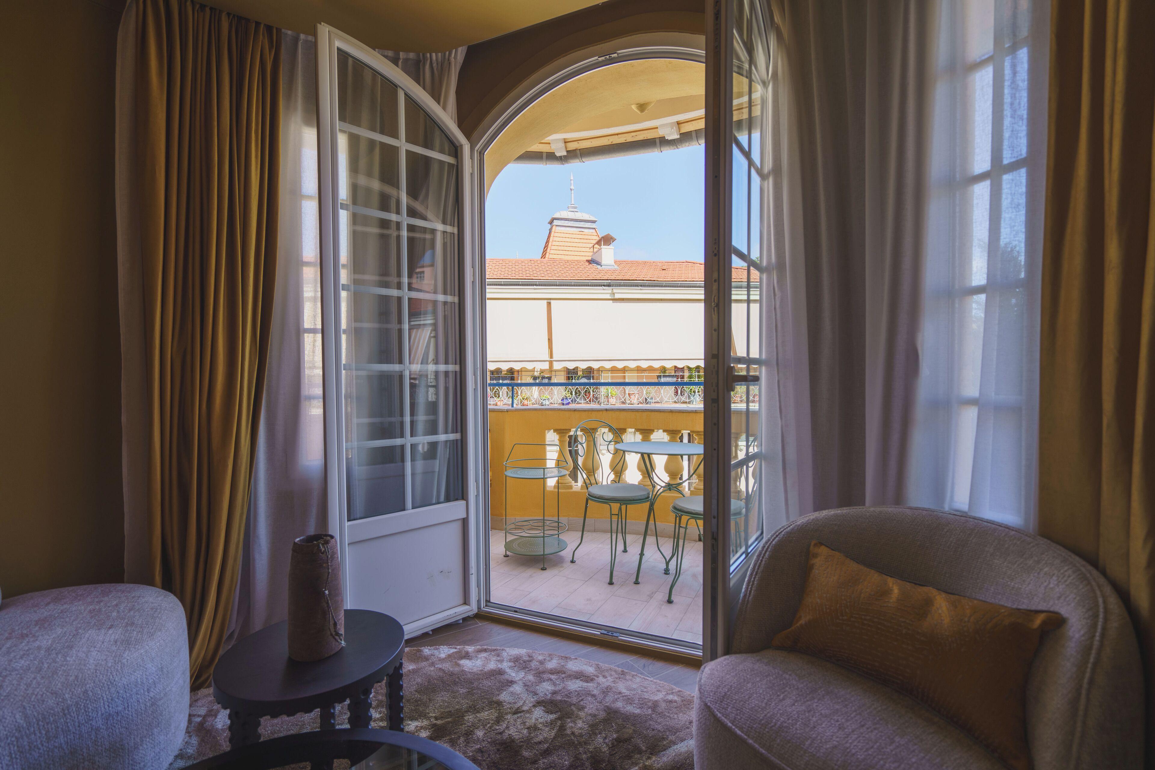Gounod Fully Renovated 4* Nice