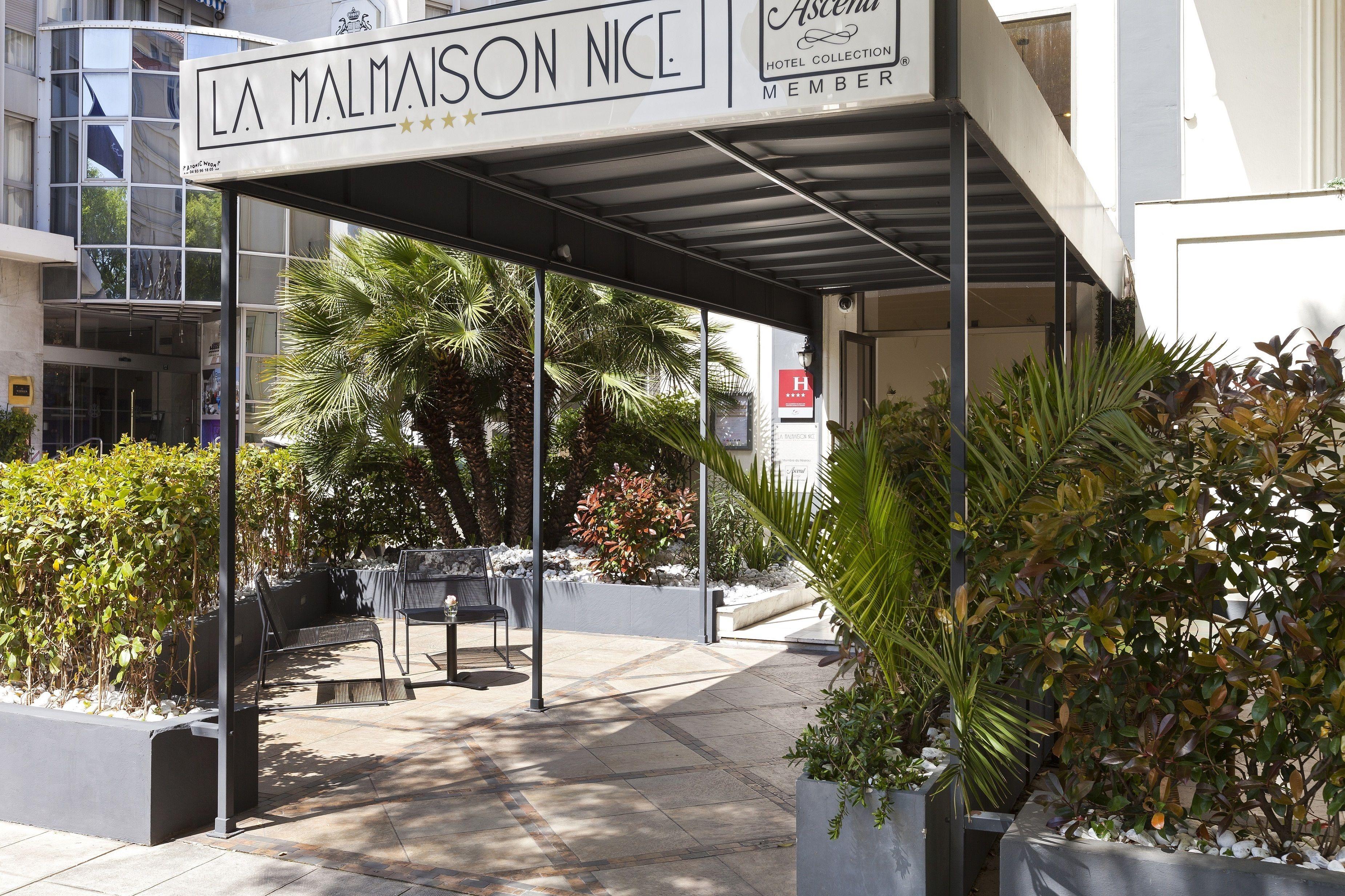 Le Soleia By Inwood Hotel